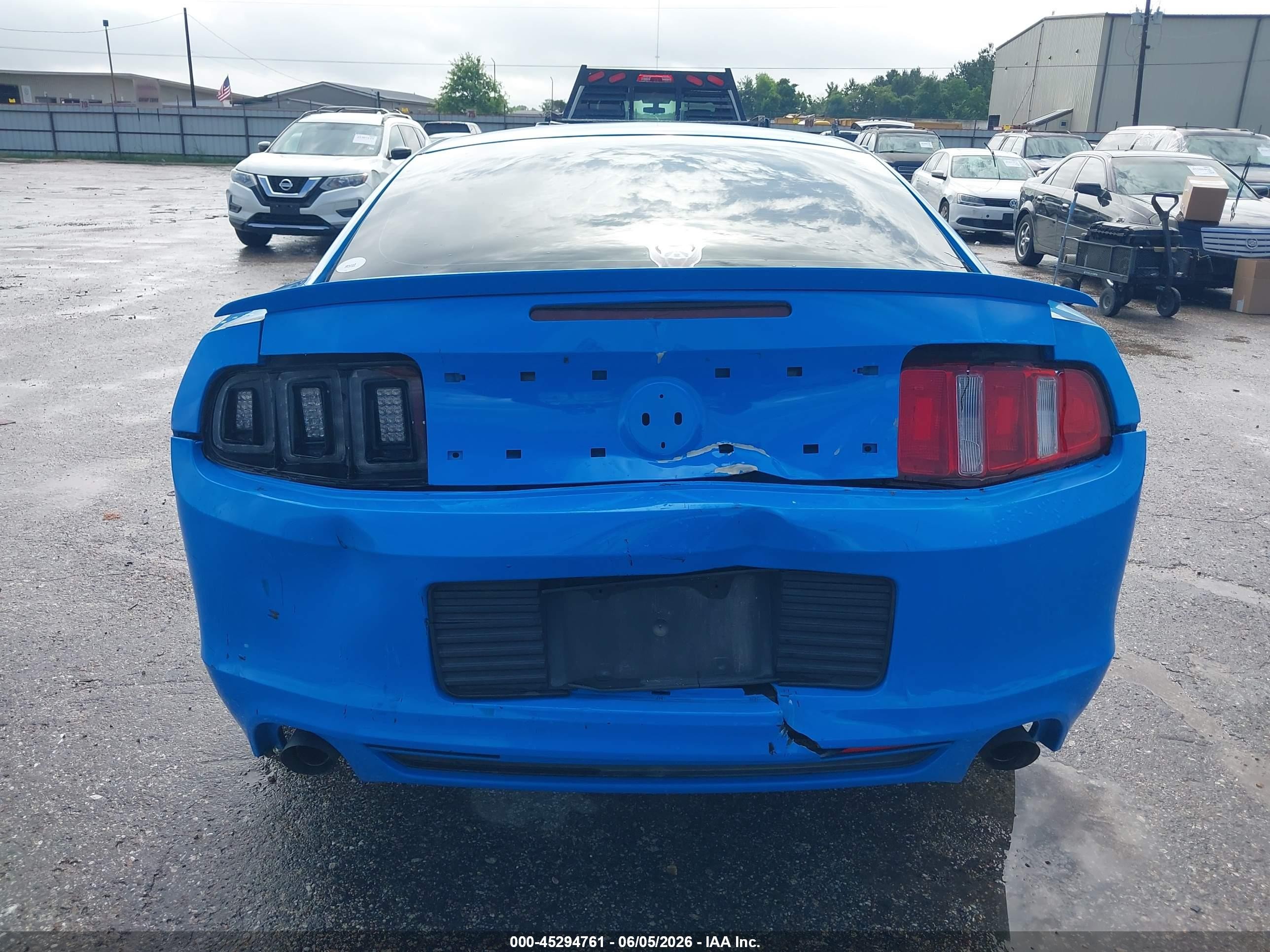 2013 Ford Mustang V6 Blue vin: 1ZVBP8AM3D5258992