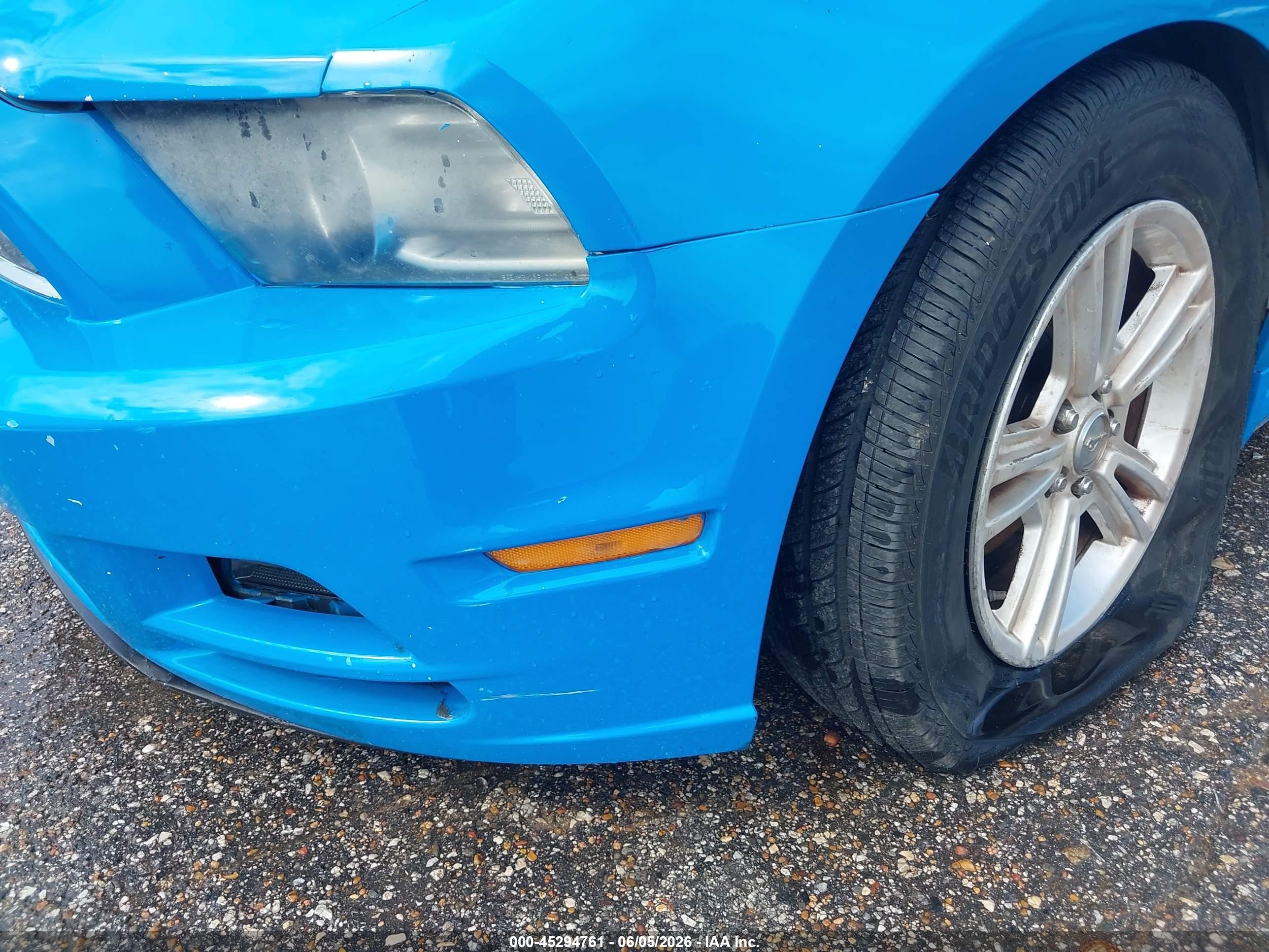 2013 Ford Mustang V6 Blue vin: 1ZVBP8AM3D5258992