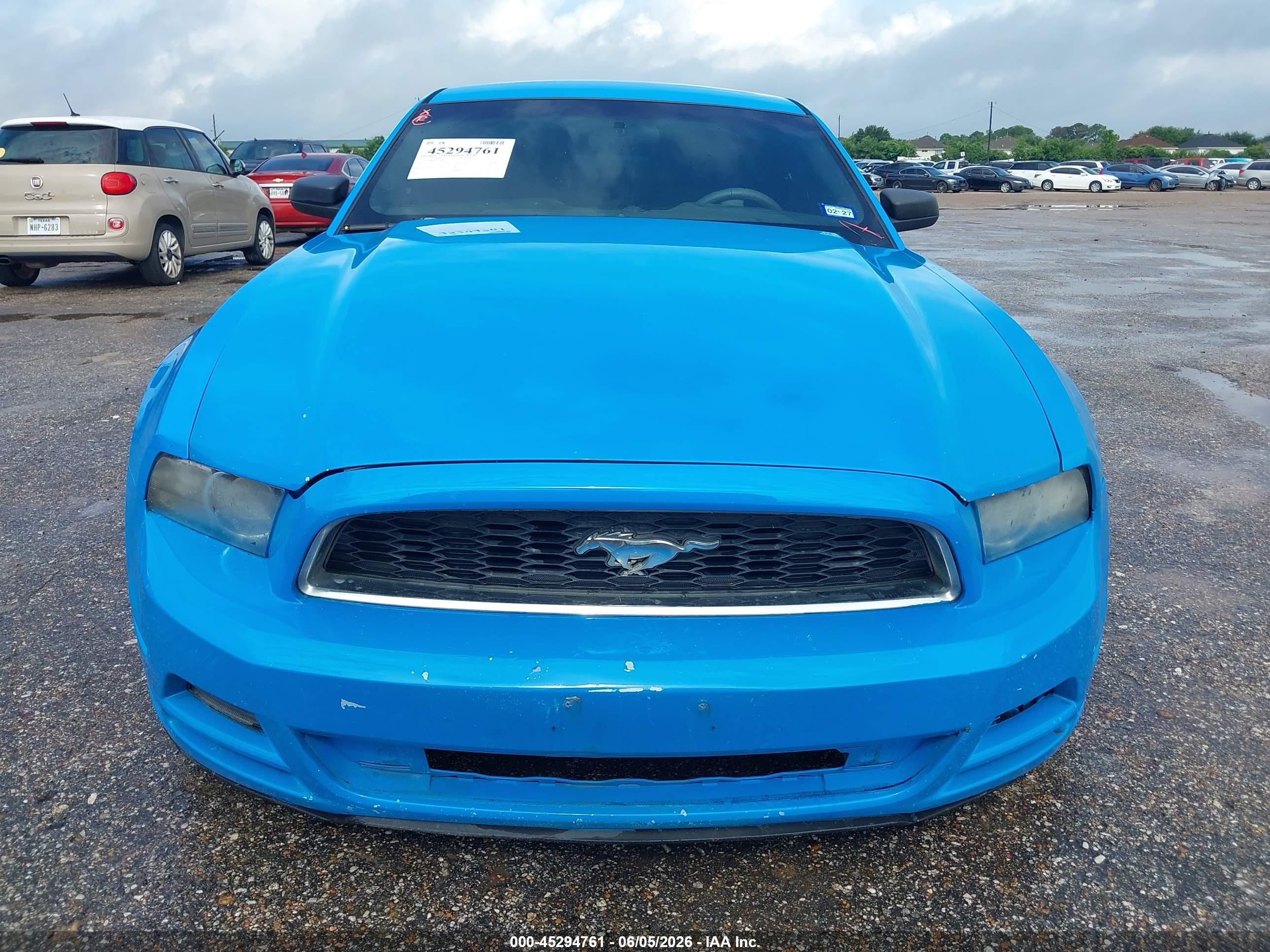 2013 Ford Mustang V6 Blue vin: 1ZVBP8AM3D5258992