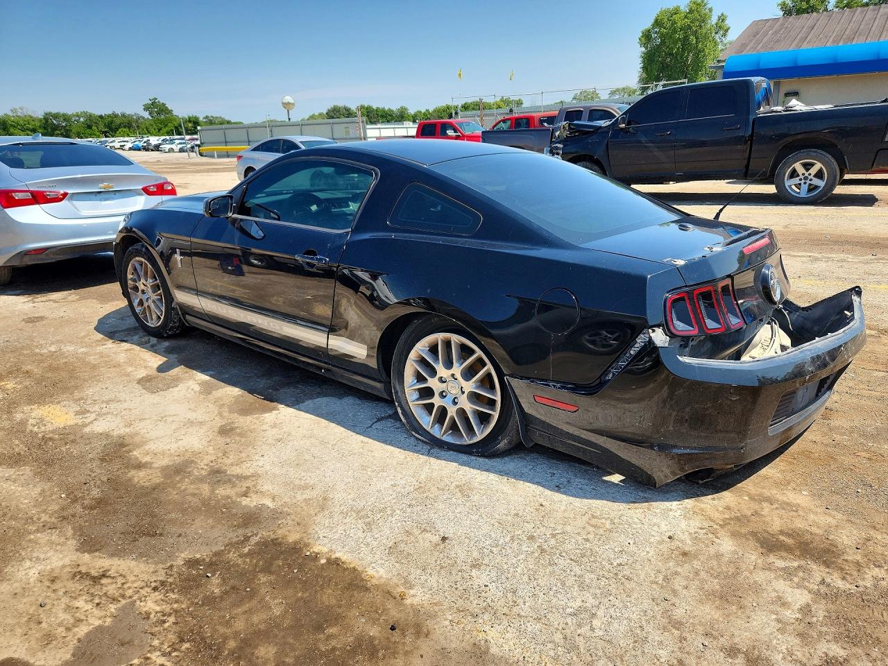 2013 Ford Mustang Черный vin: 1ZVBP8AM3D5275114