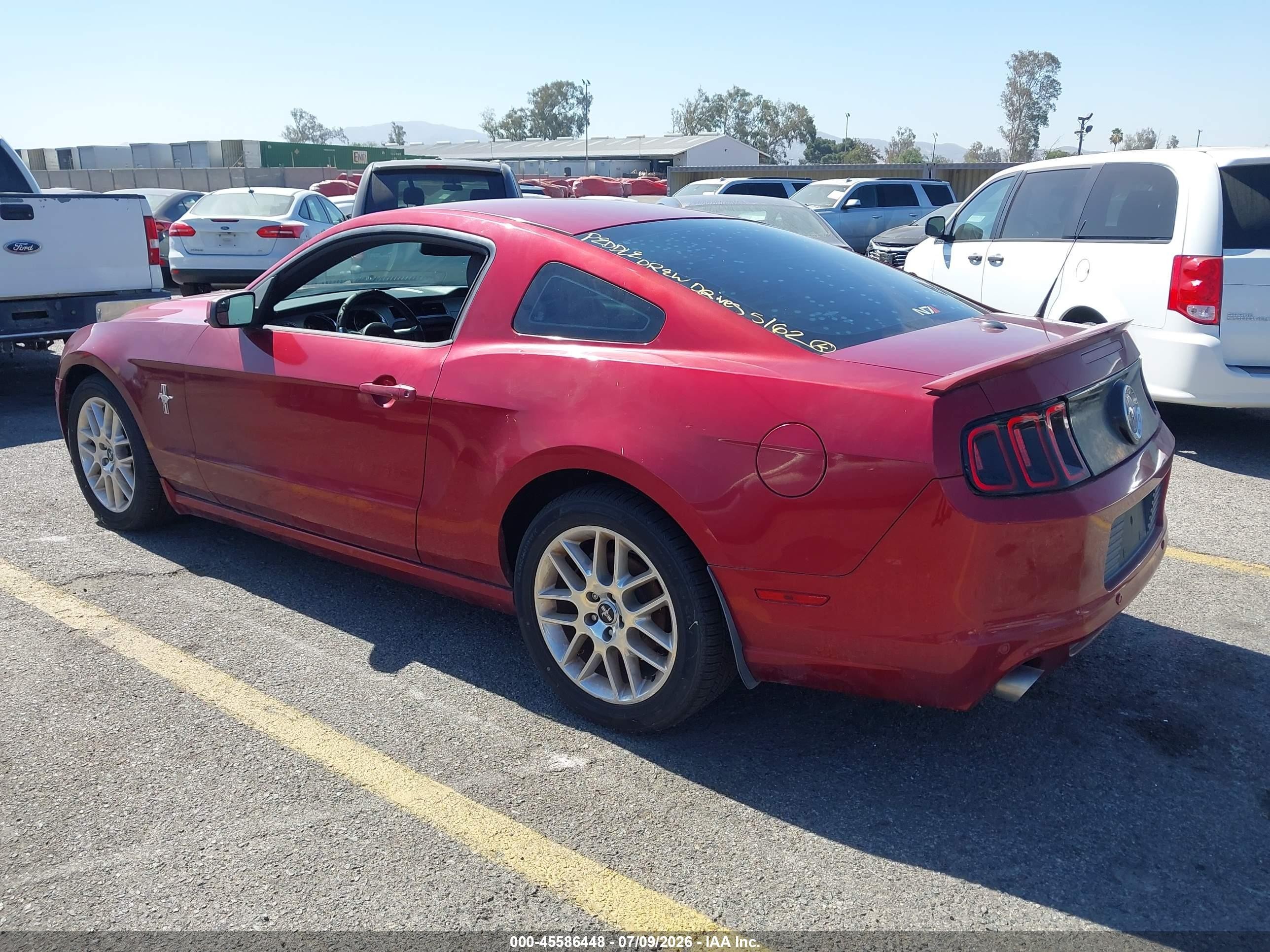 2014 Ford Mustang V6 Premium Maroon vin: 1ZVBP8AM3E5205162