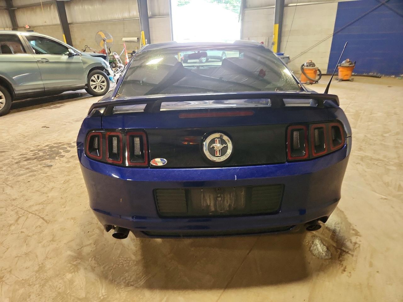2014 Ford Mustang Blue vin: 1ZVBP8AM3E5225640