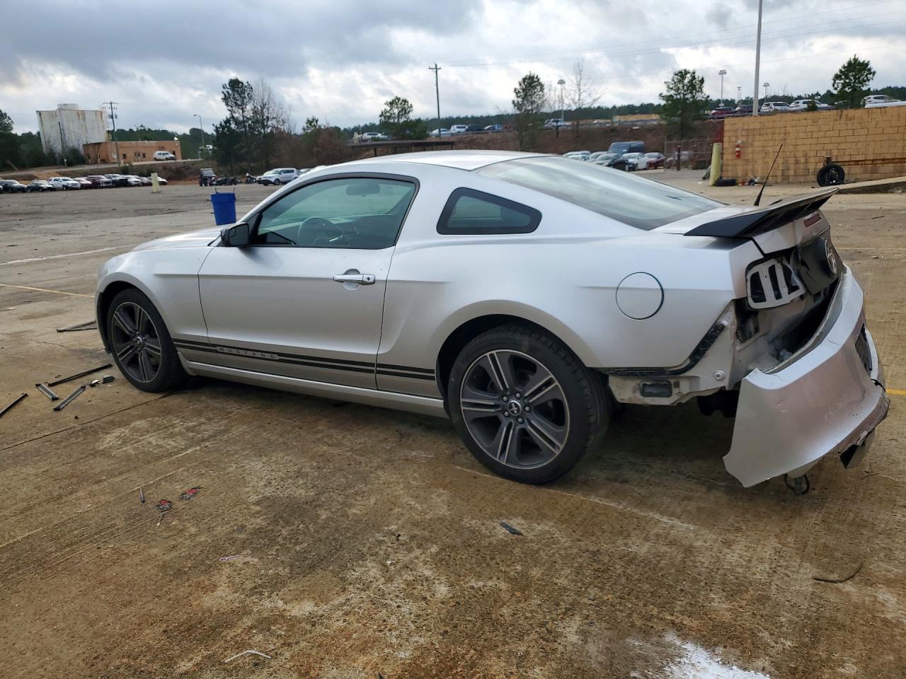 2014 Ford Mustang Silver vin: 1ZVBP8AM3E5258864