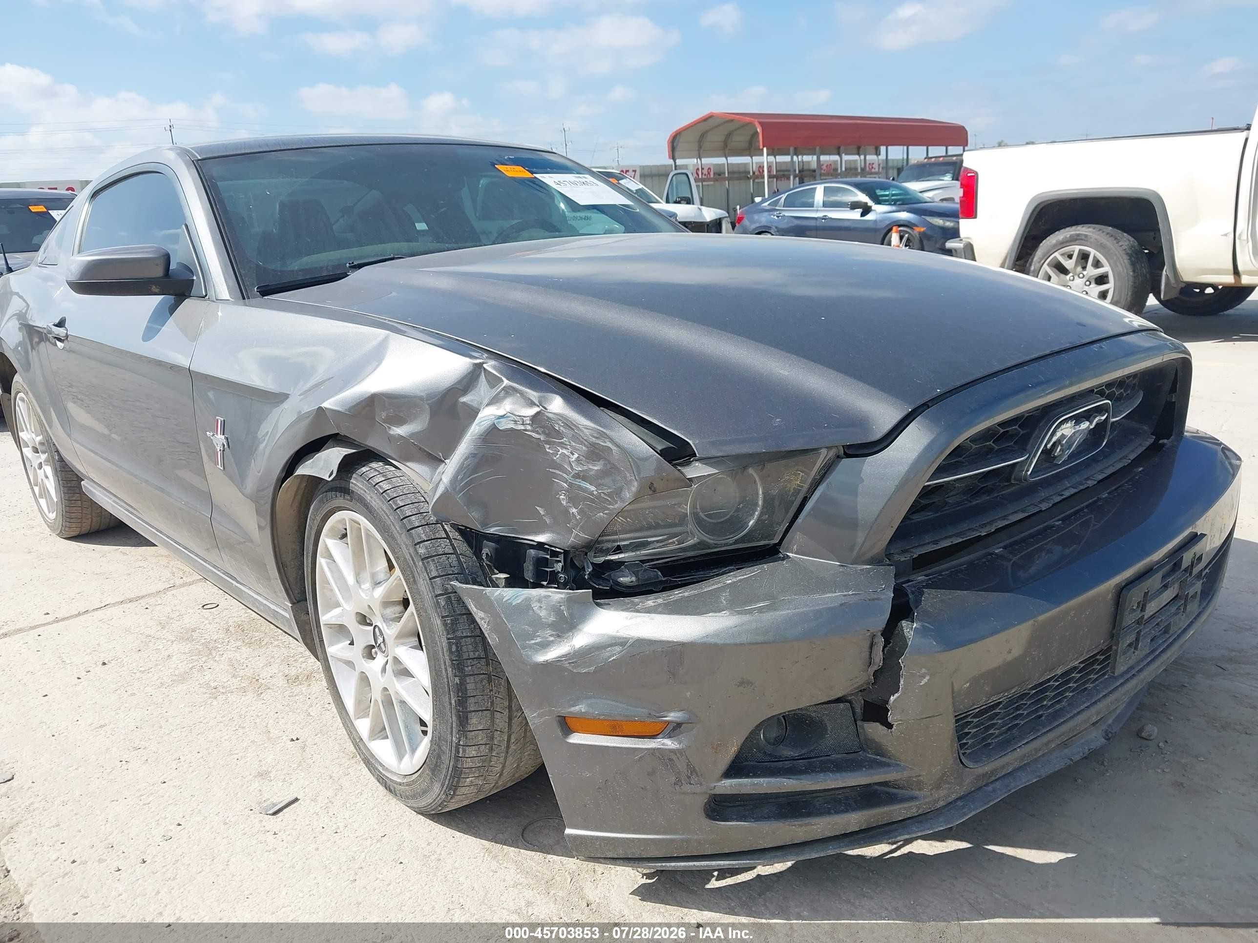 2014 Ford Mustang V6 Premium Gray vin: 1ZVBP8AM3E5290391