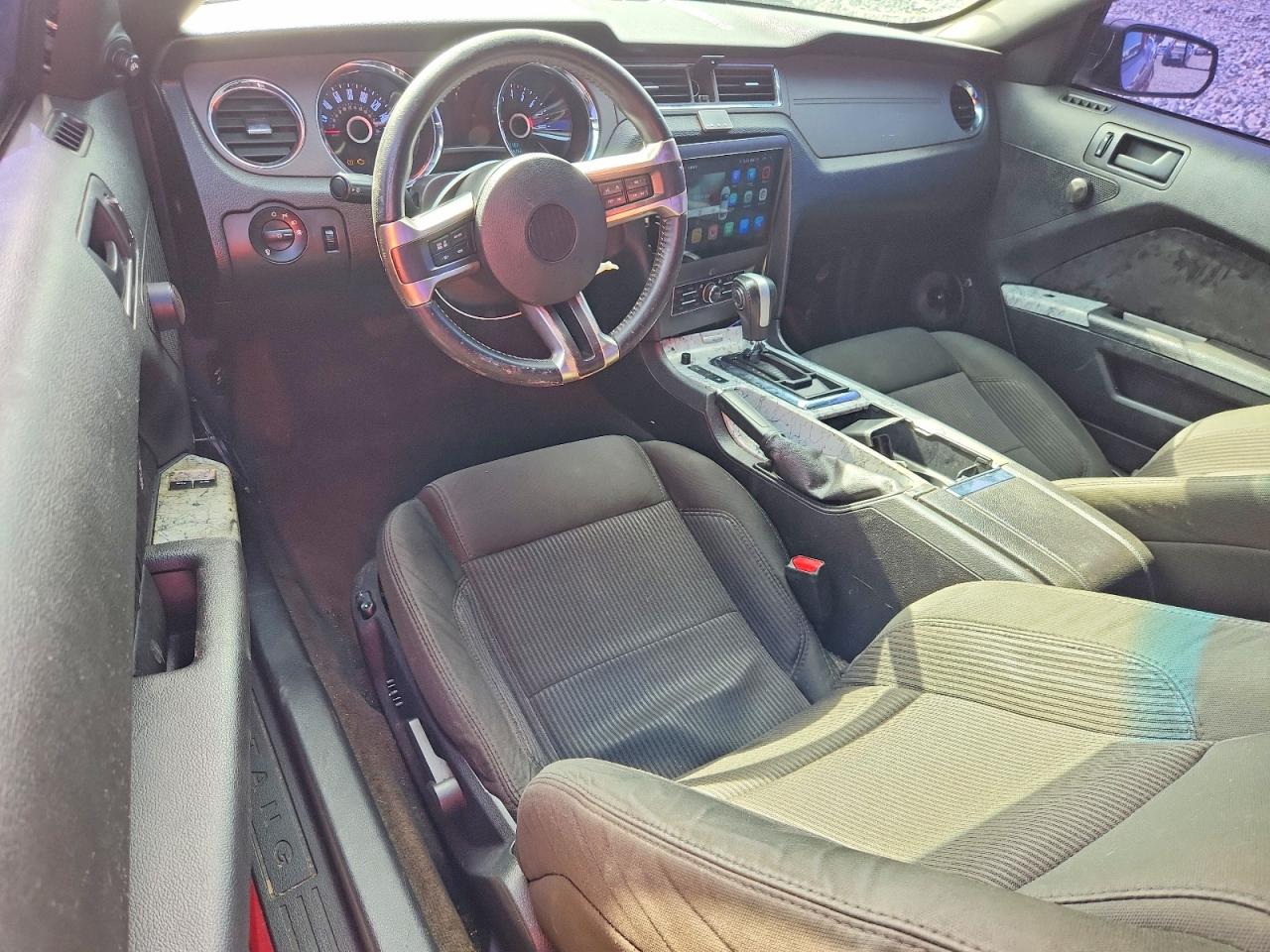 2014 Ford Mustang Red vin: 1ZVBP8AM3E5294019