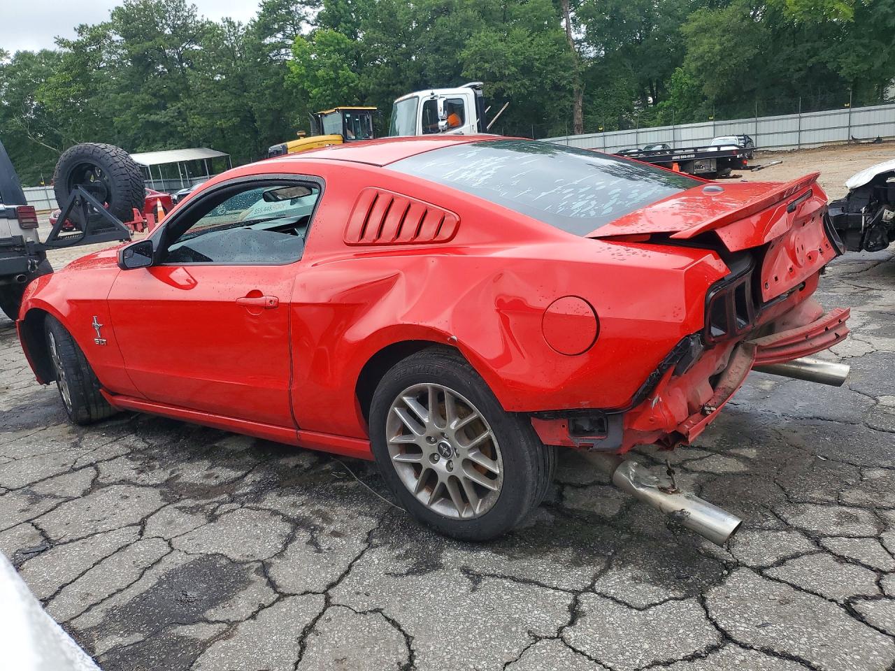 2014 Ford Mustang Red vin: 1ZVBP8AM3E5305567