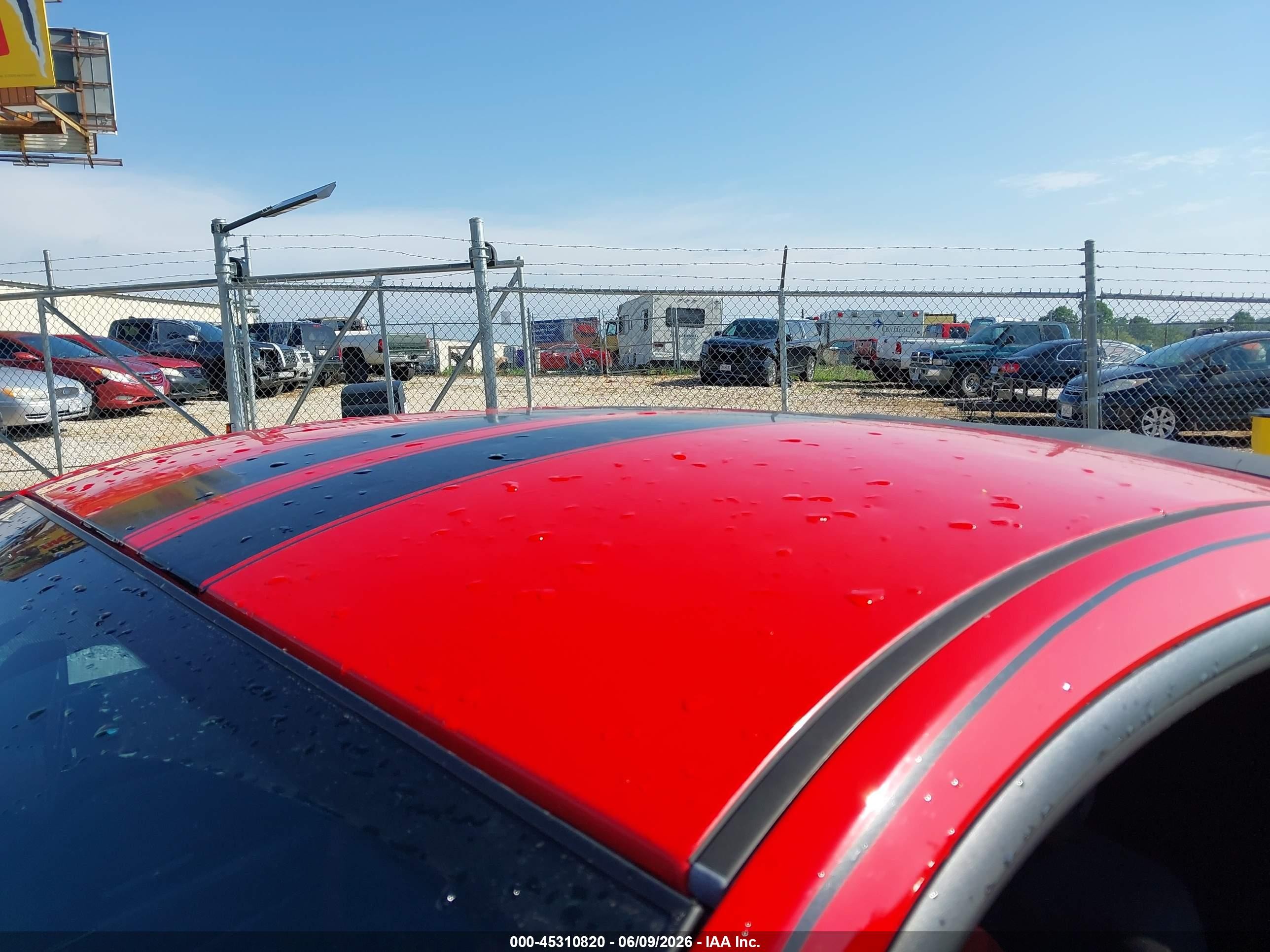 2014 Ford Mustang V6 Red vin: 1ZVBP8AM3E5334549