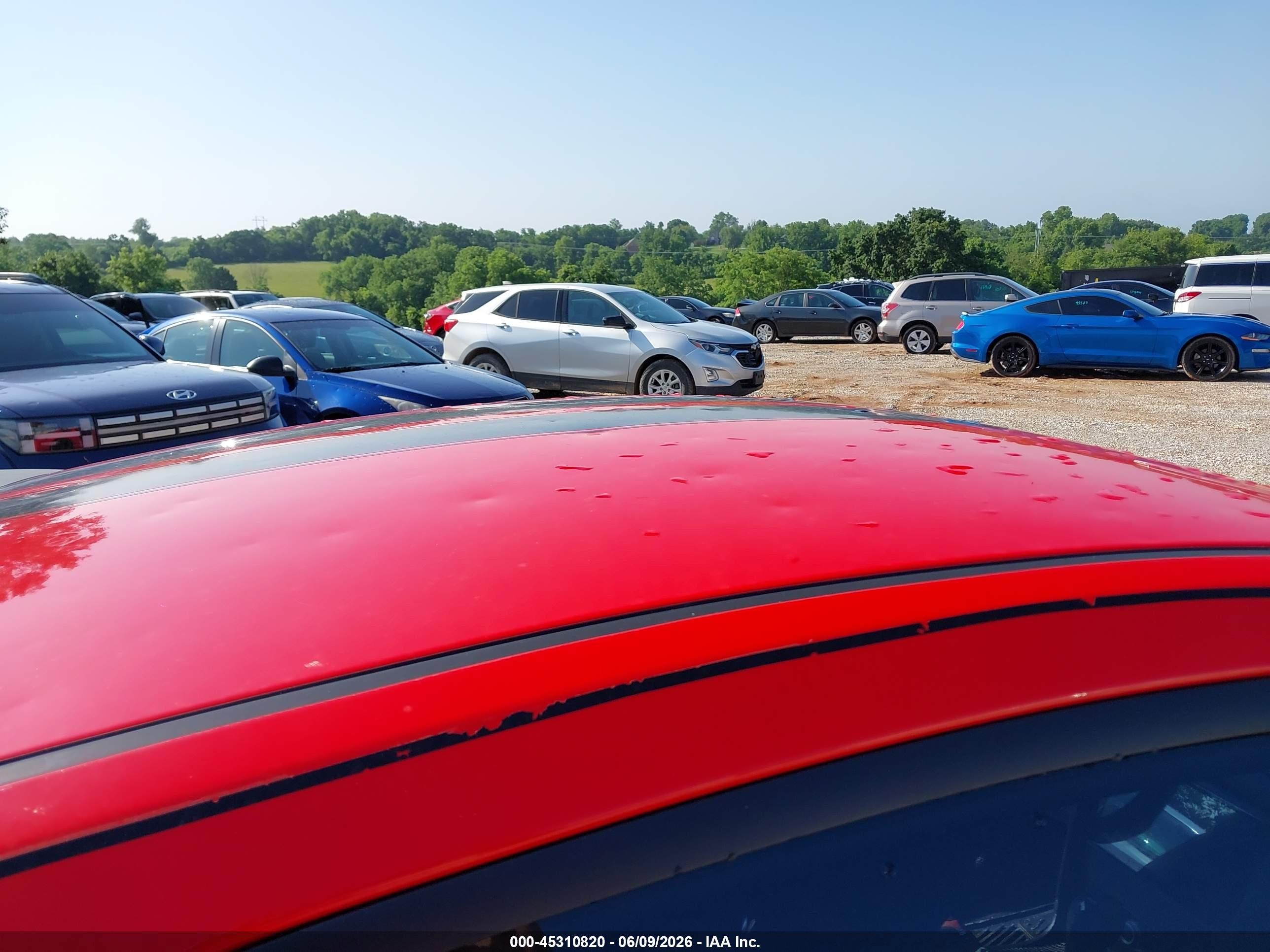 2014 Ford Mustang V6 Red vin: 1ZVBP8AM3E5334549