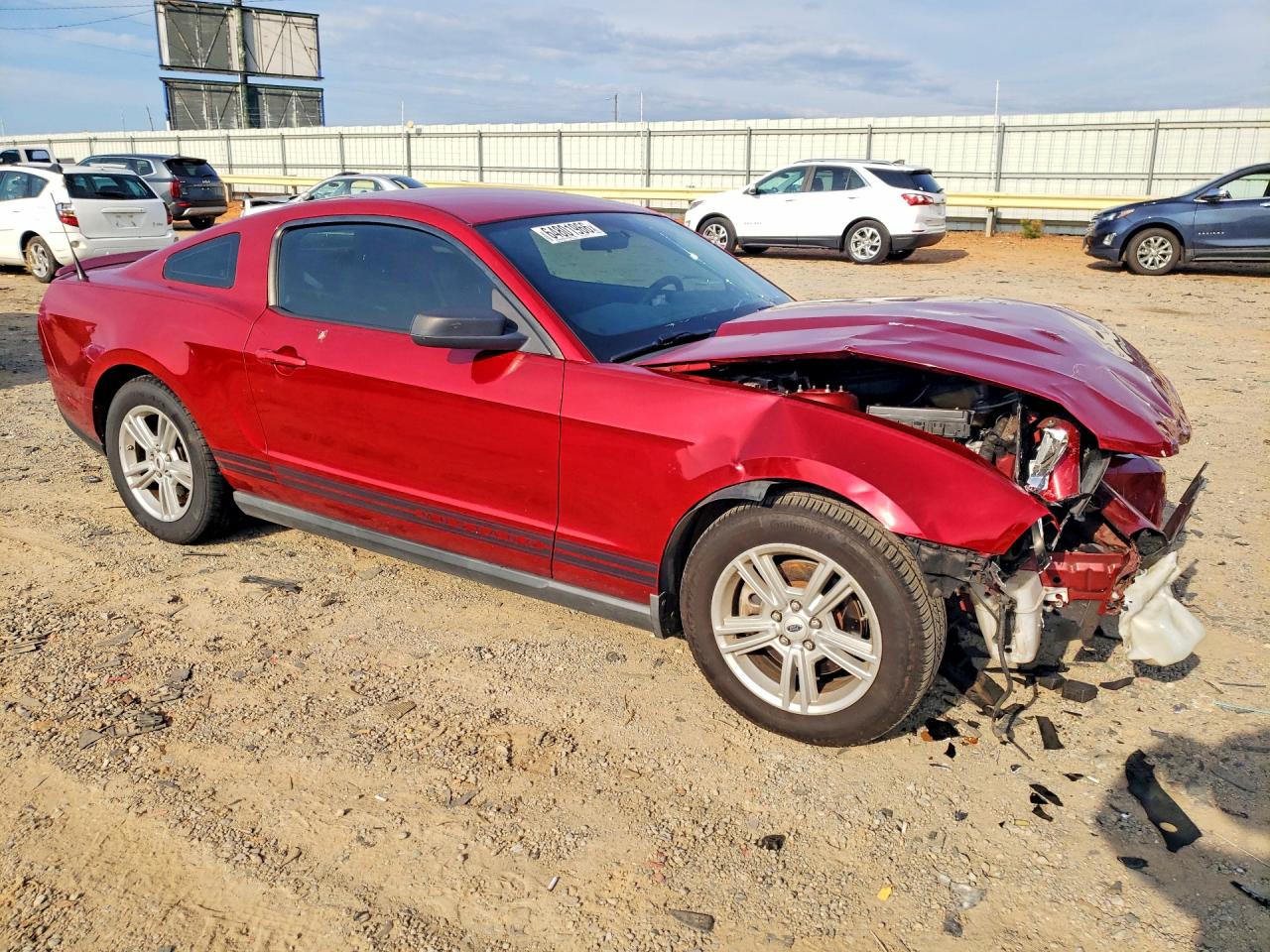 2011 Ford Mustang Base Красный vin: 1ZVBP8AM4B5123792