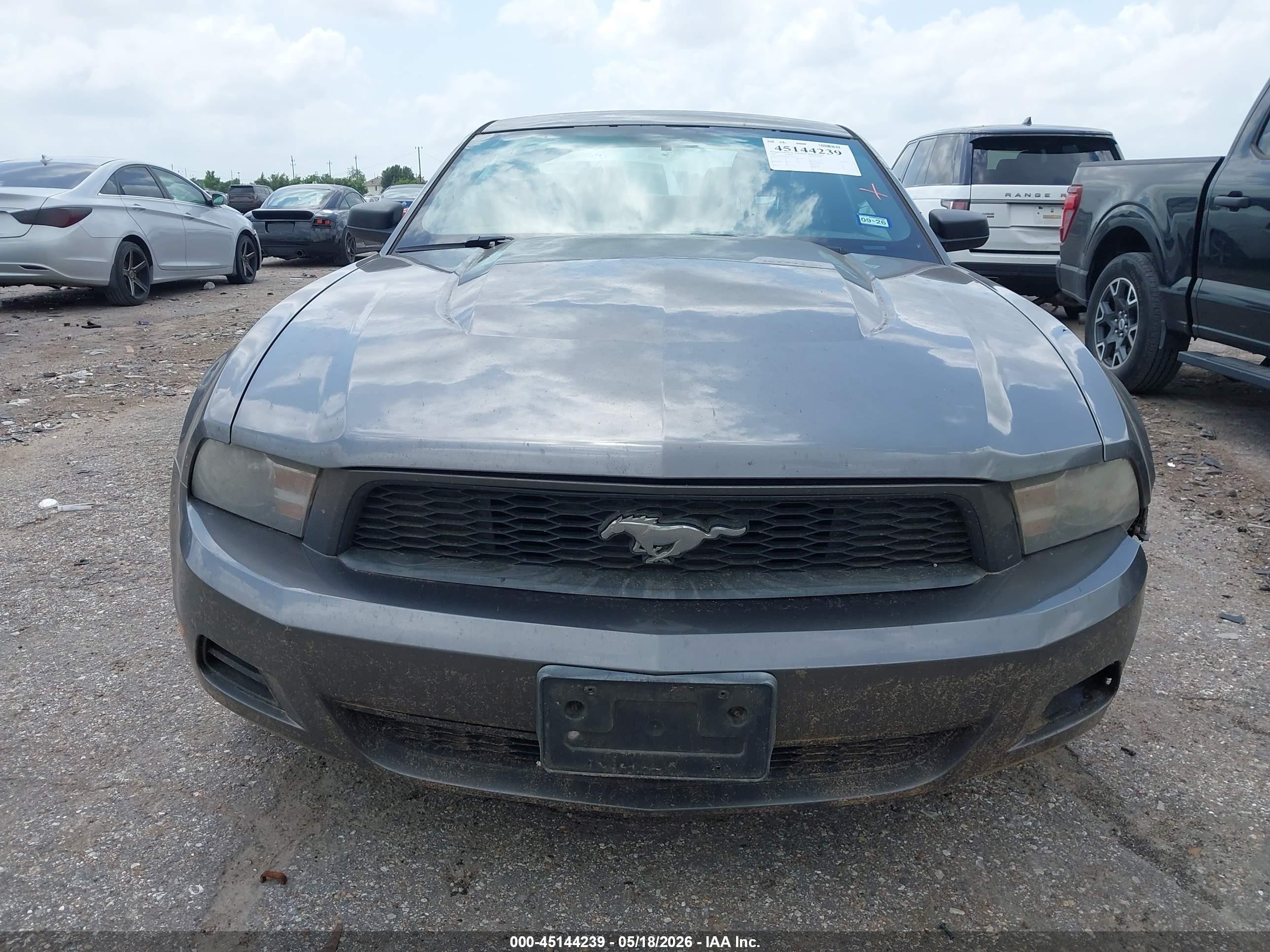 2011 Ford Mustang V6 Gray vin: 1ZVBP8AM4B5157327
