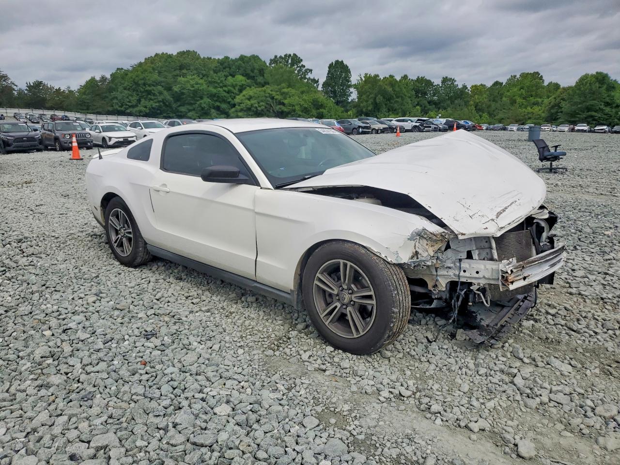 2012 Ford Mustang White vin: 1ZVBP8AM4C5207662