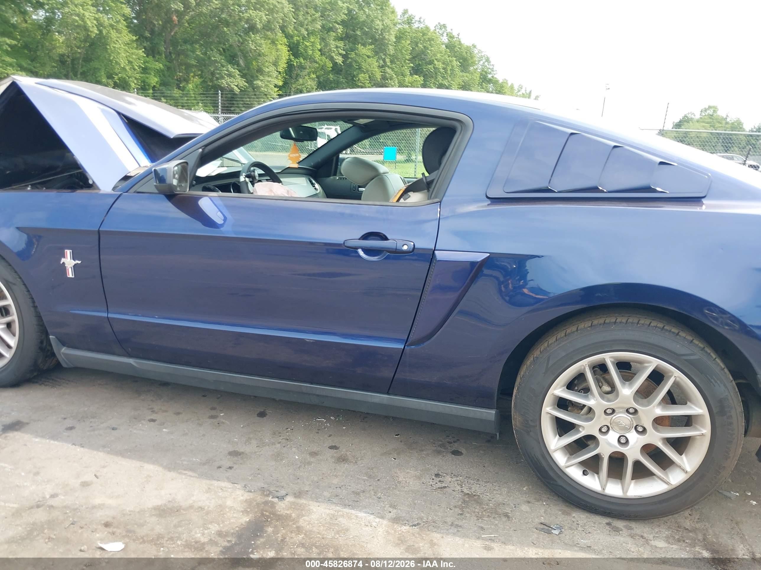 2012 Ford Mustang V6 Premium Blue vin: 1ZVBP8AM4C5220296
