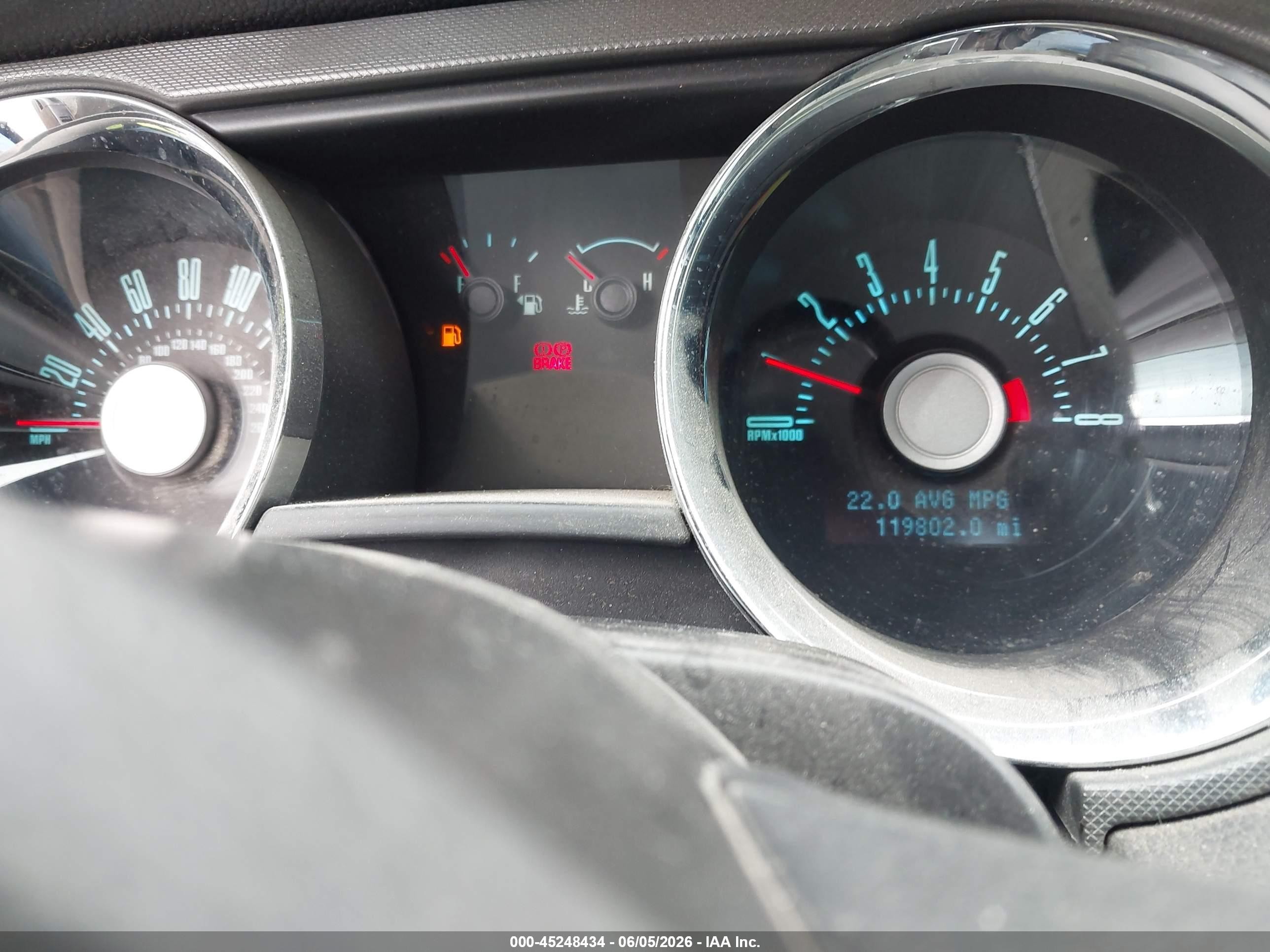 2012 Ford Mustang V6 Silver vin: 1ZVBP8AM4C5267828
