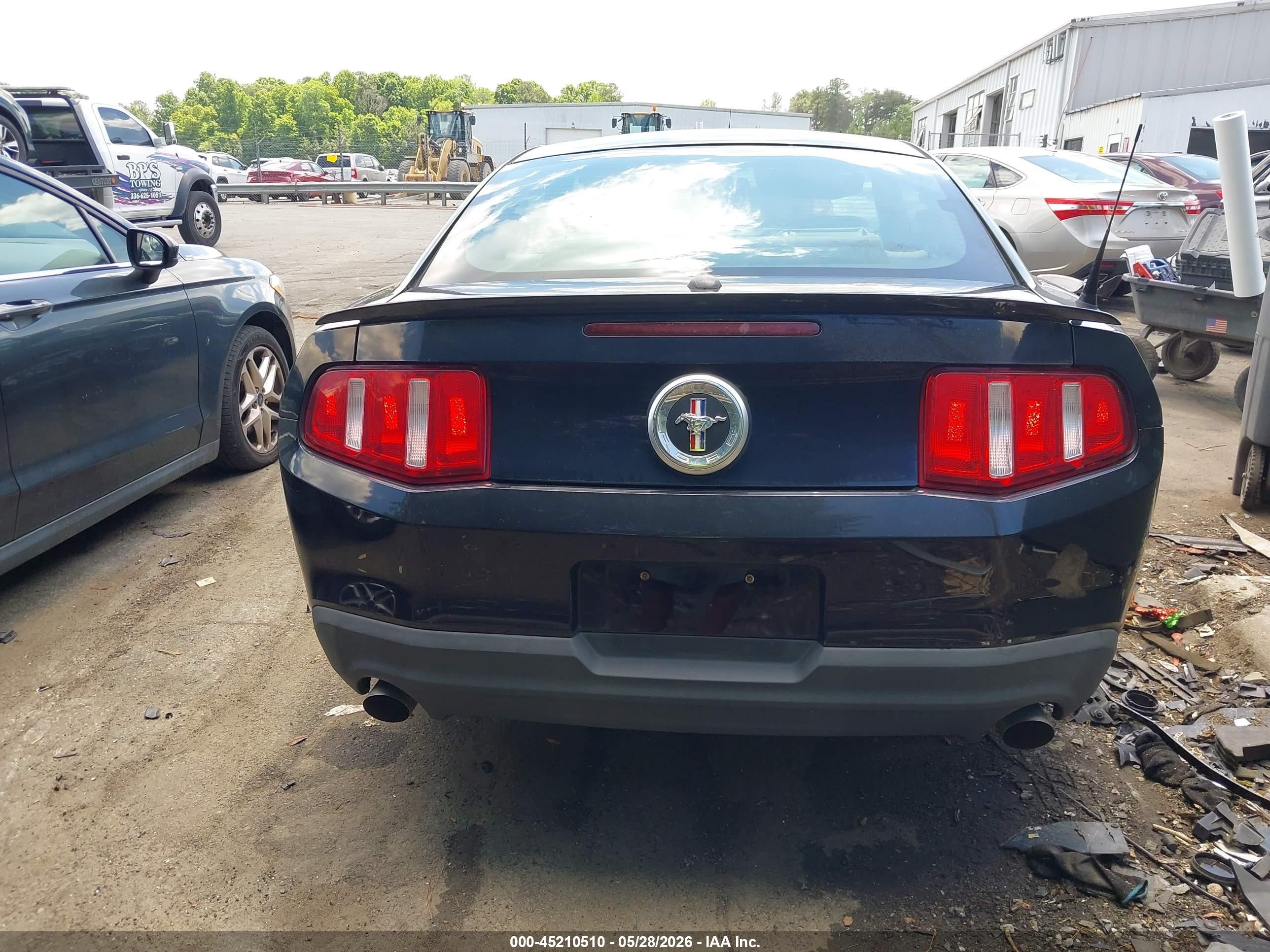 2012 Ford Mustang V6 Premium Black vin: 1ZVBP8AM4C5277002