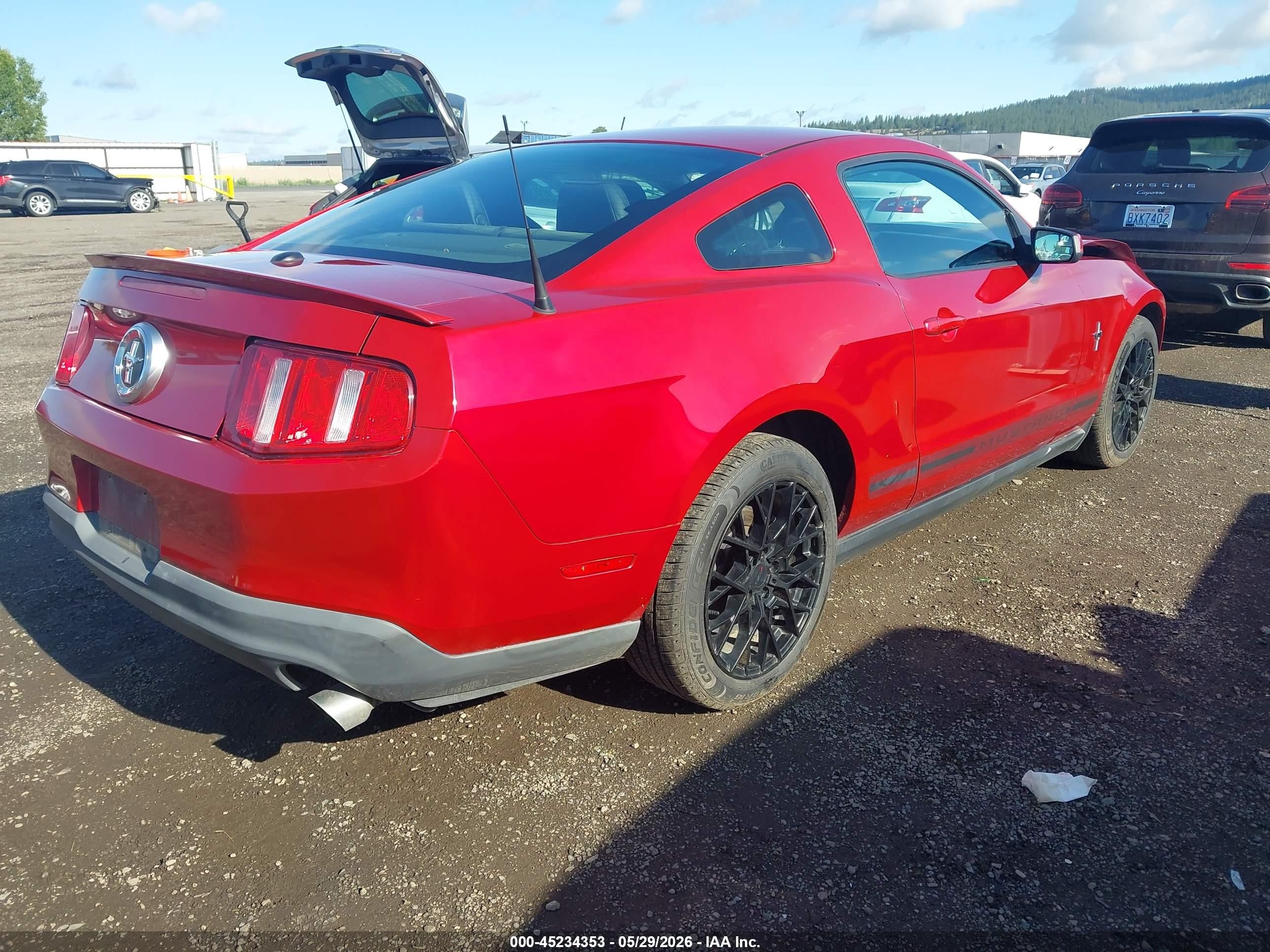 2012 Ford Mustang V6 Premium Red vin: 1ZVBP8AM4C5286038