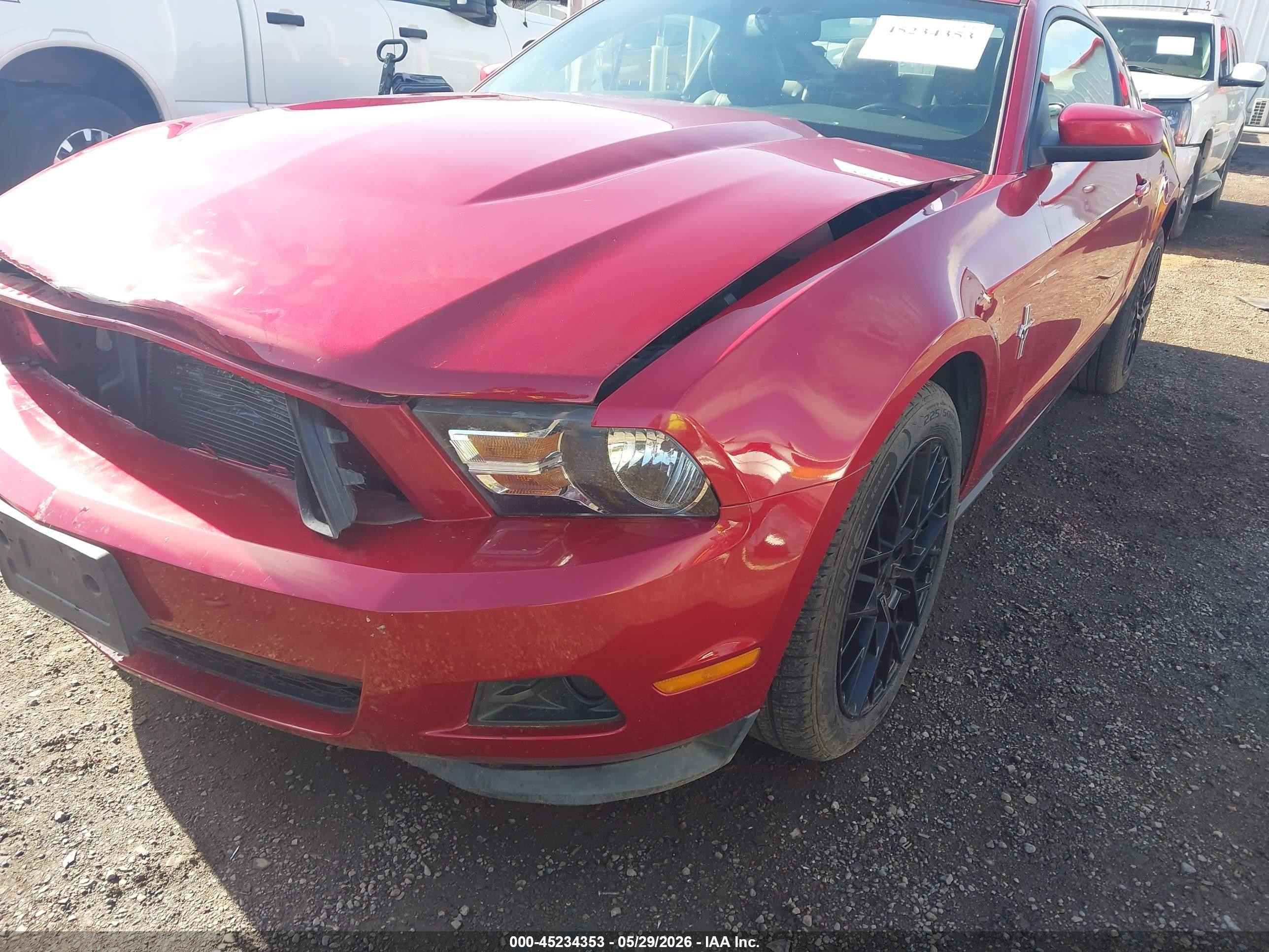 2012 Ford Mustang V6 Premium Red vin: 1ZVBP8AM4C5286038