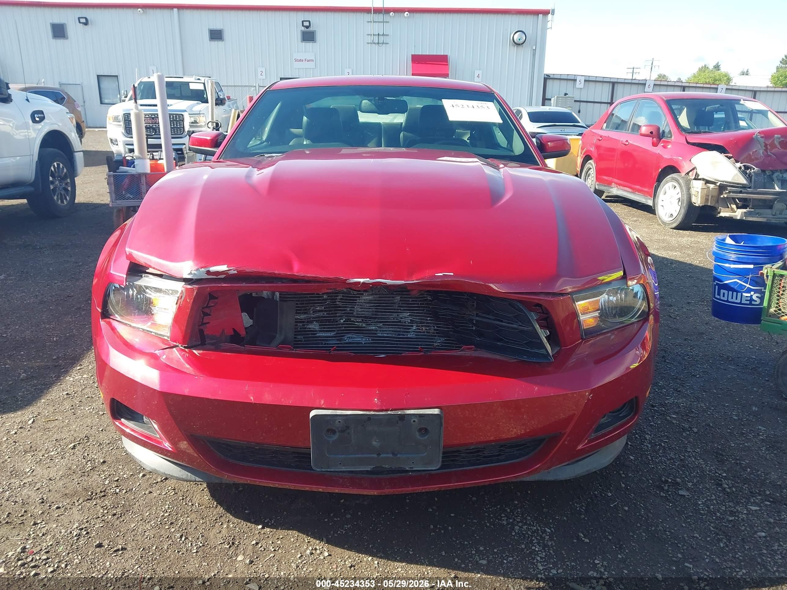 2012 Ford Mustang V6 Premium Red vin: 1ZVBP8AM4C5286038
