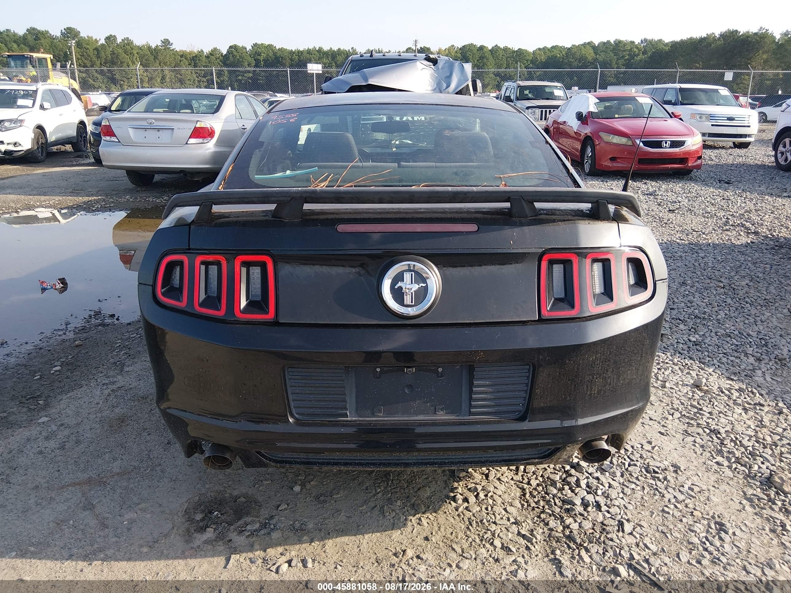 2013 Ford Mustang V6 Black vin: 1ZVBP8AM4D5241778