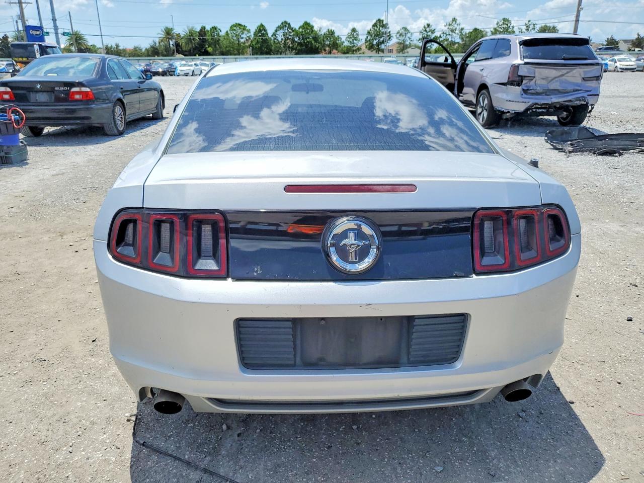 2013 Ford Mustang Silver vin: 1ZVBP8AM4D5251954