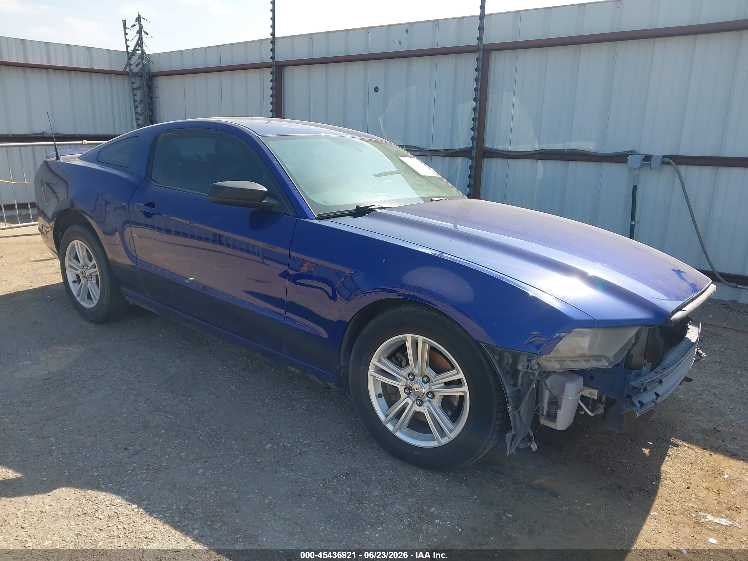 2013 Ford Mustang V6 Blue vin: 1ZVBP8AM4D5262405