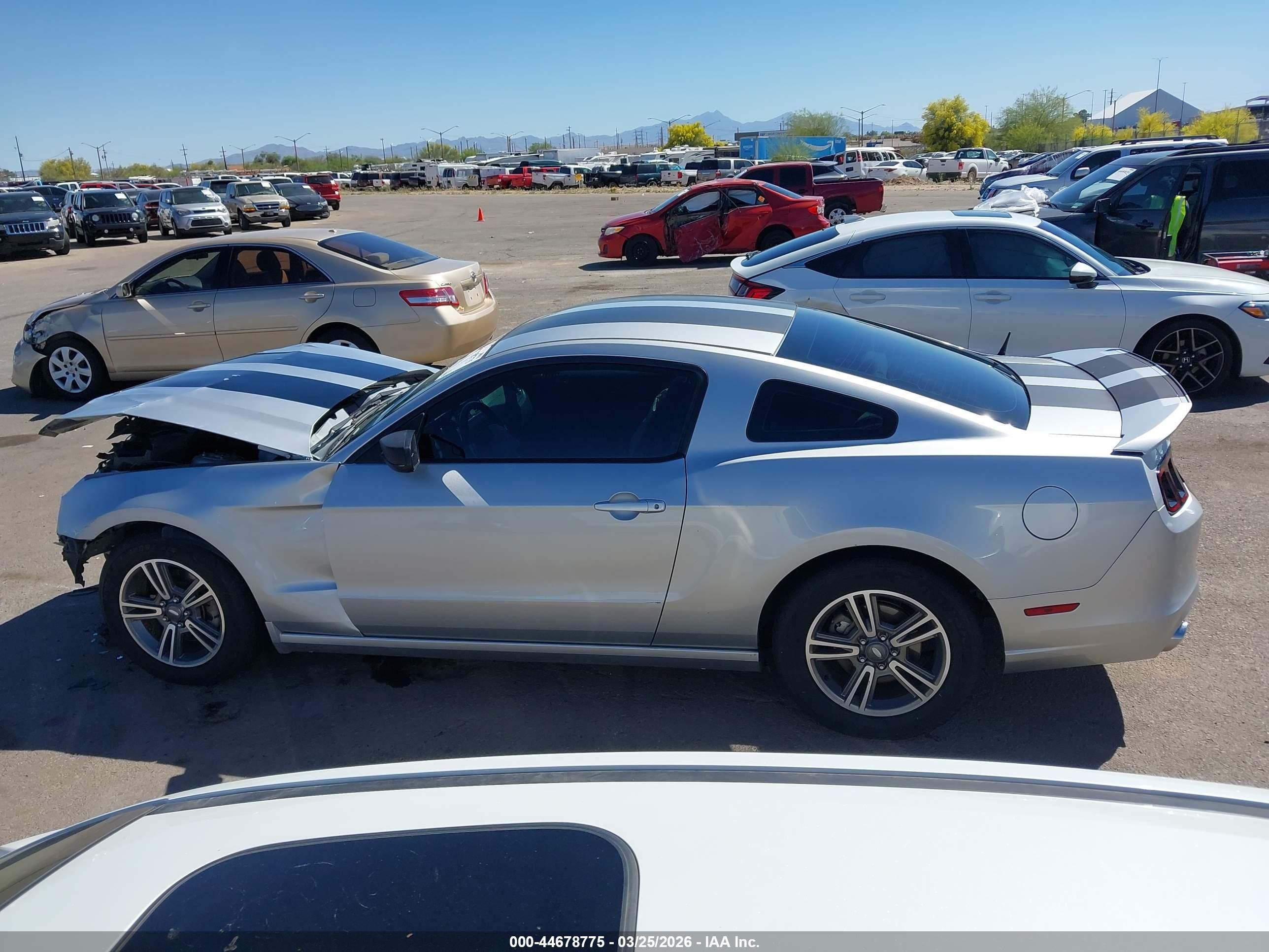 2013 Ford Mustang V6 Gray vin: 1ZVBP8AM4D5262601