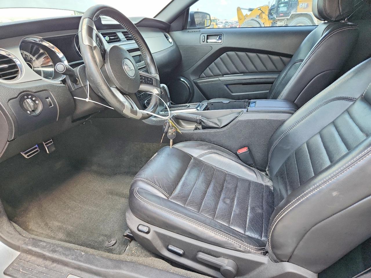 2013 Ford Mustang Silver vin: 1ZVBP8AM4D5271556