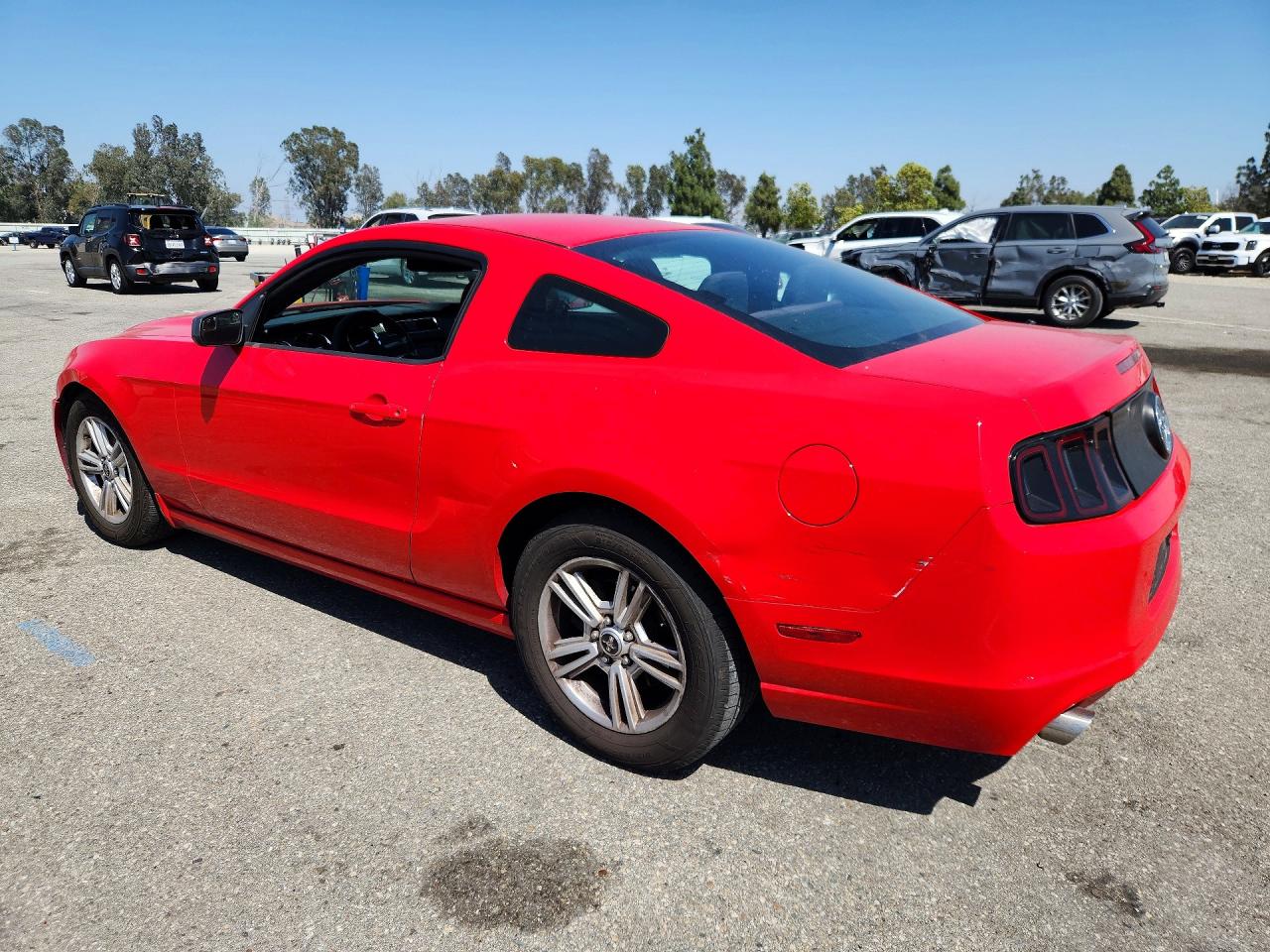2013 Ford Mustang Red vin: 1ZVBP8AM4D5272111