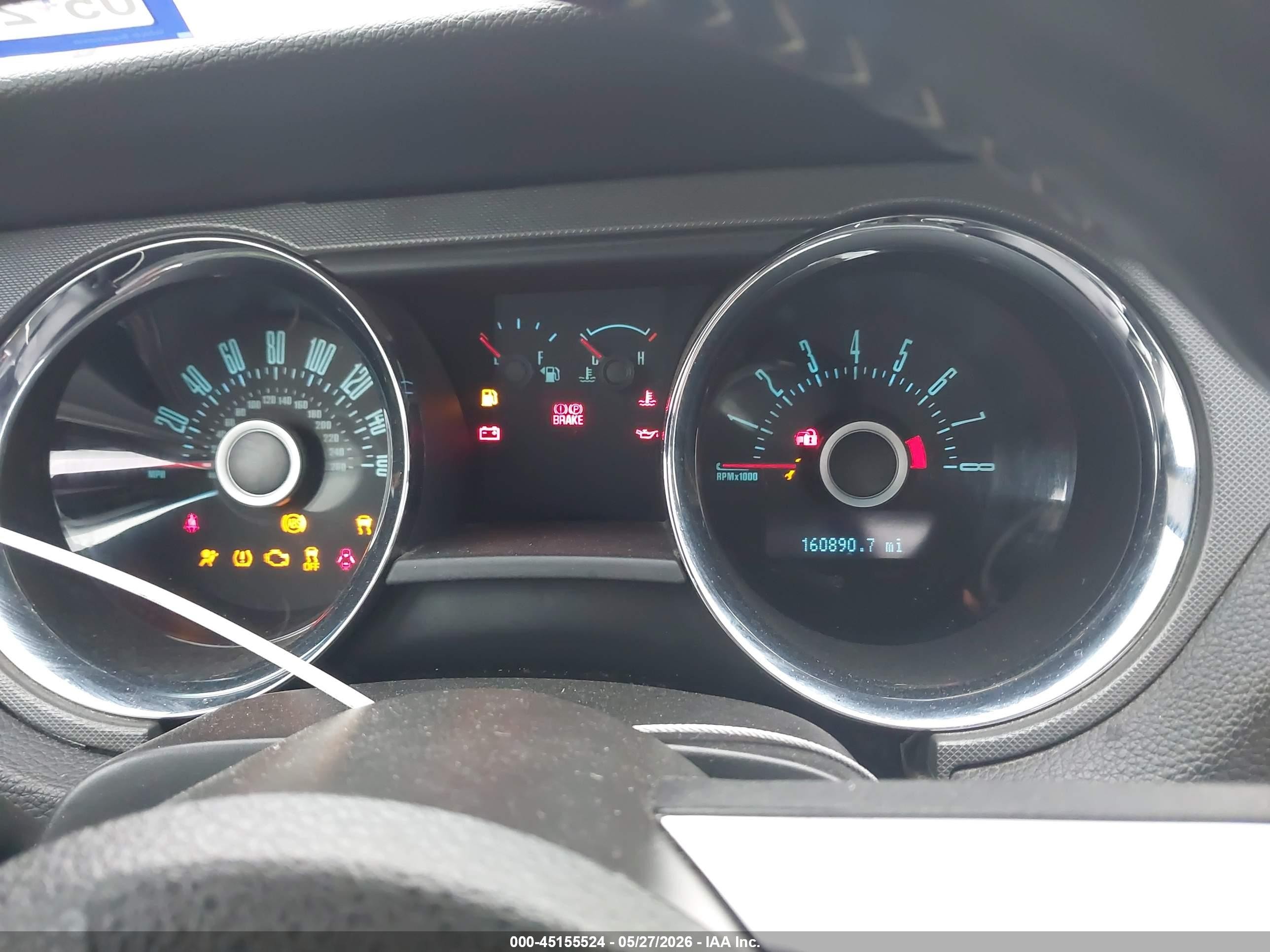2013 Ford Mustang V6 Red vin: 1ZVBP8AM4D5281858