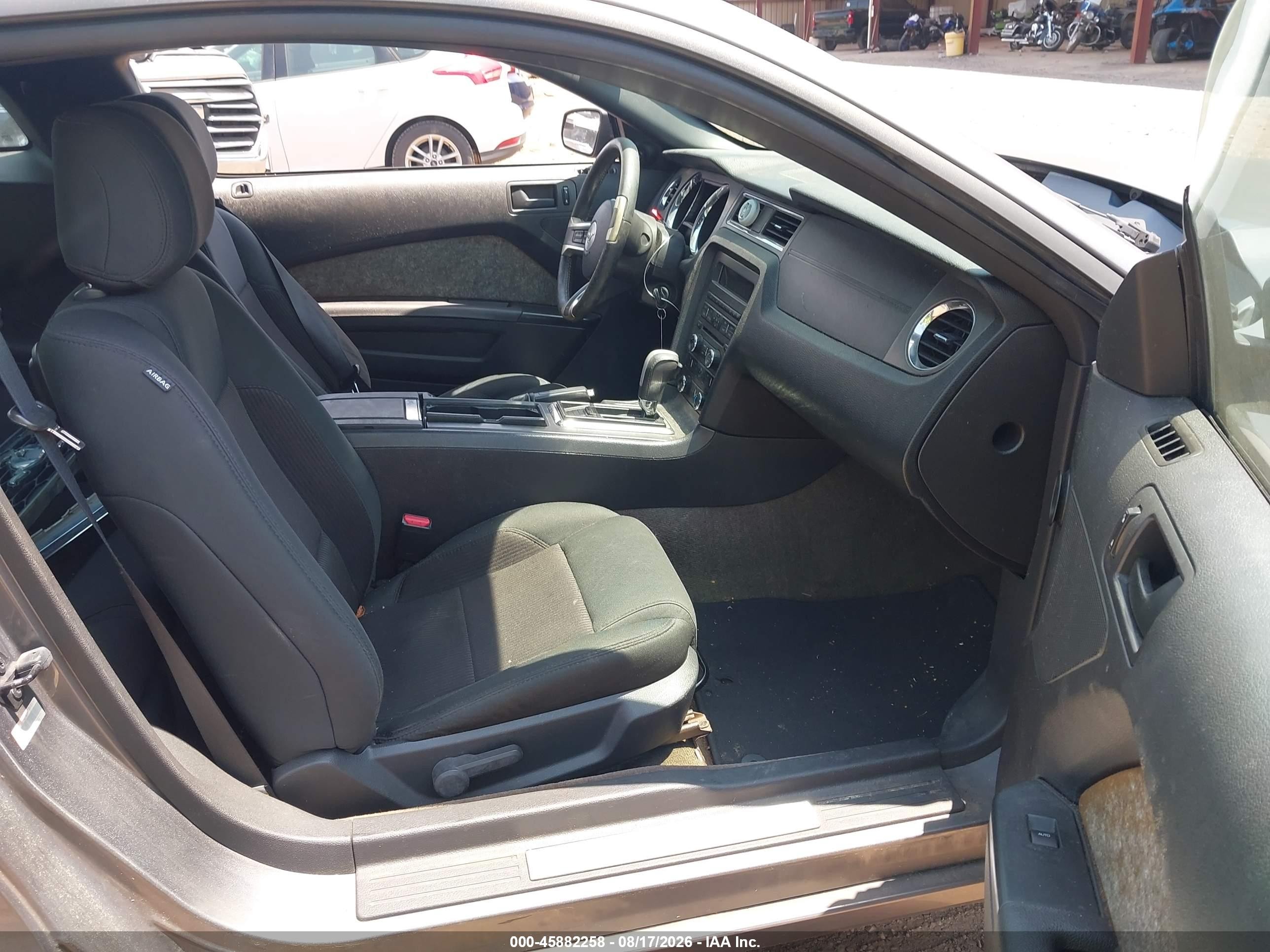 2013 Ford Mustang V6 Серый vin: 1ZVBP8AM4D5281889