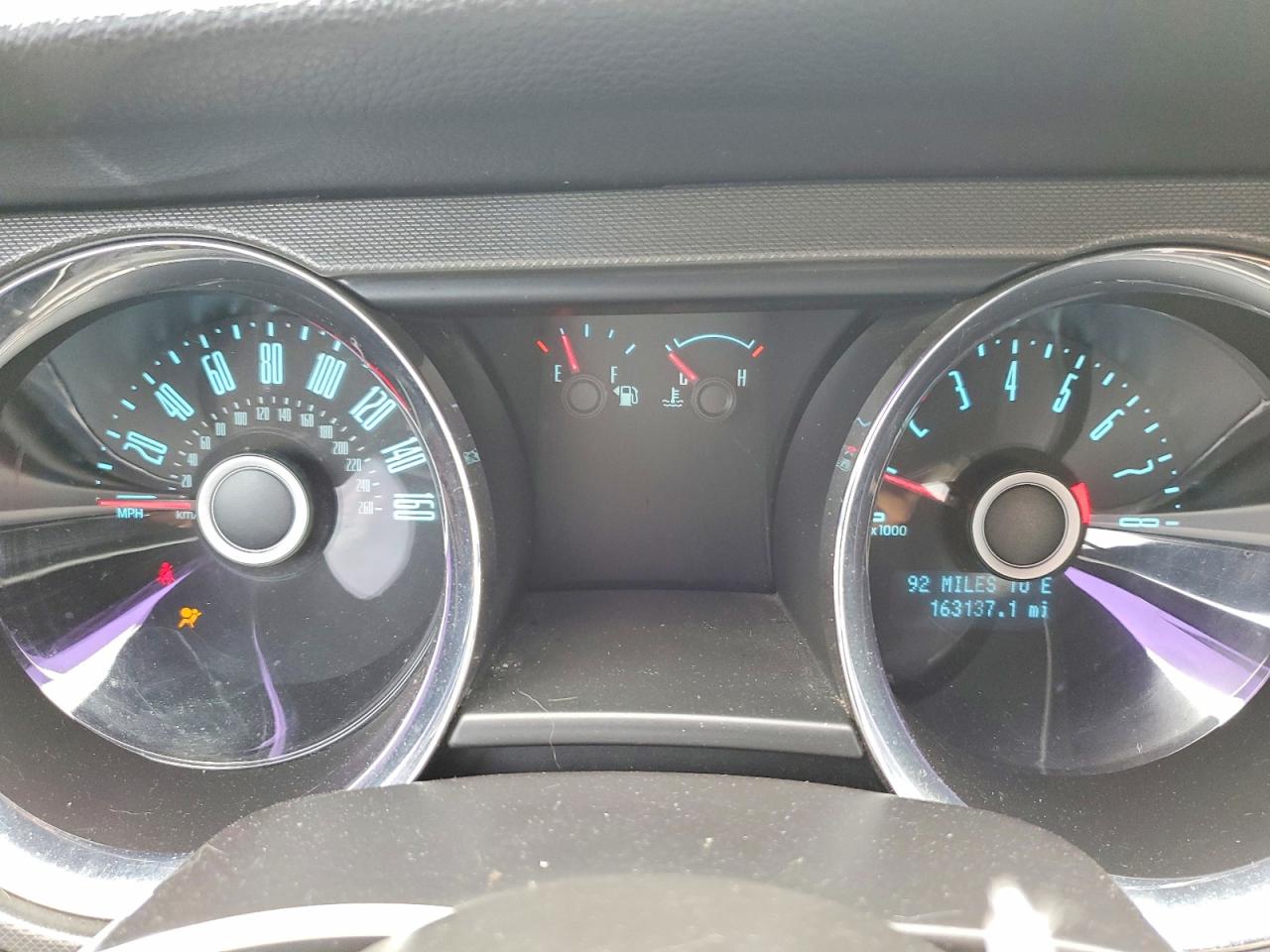 2014 Ford Mustang Черный vin: 1ZVBP8AM4E5200441