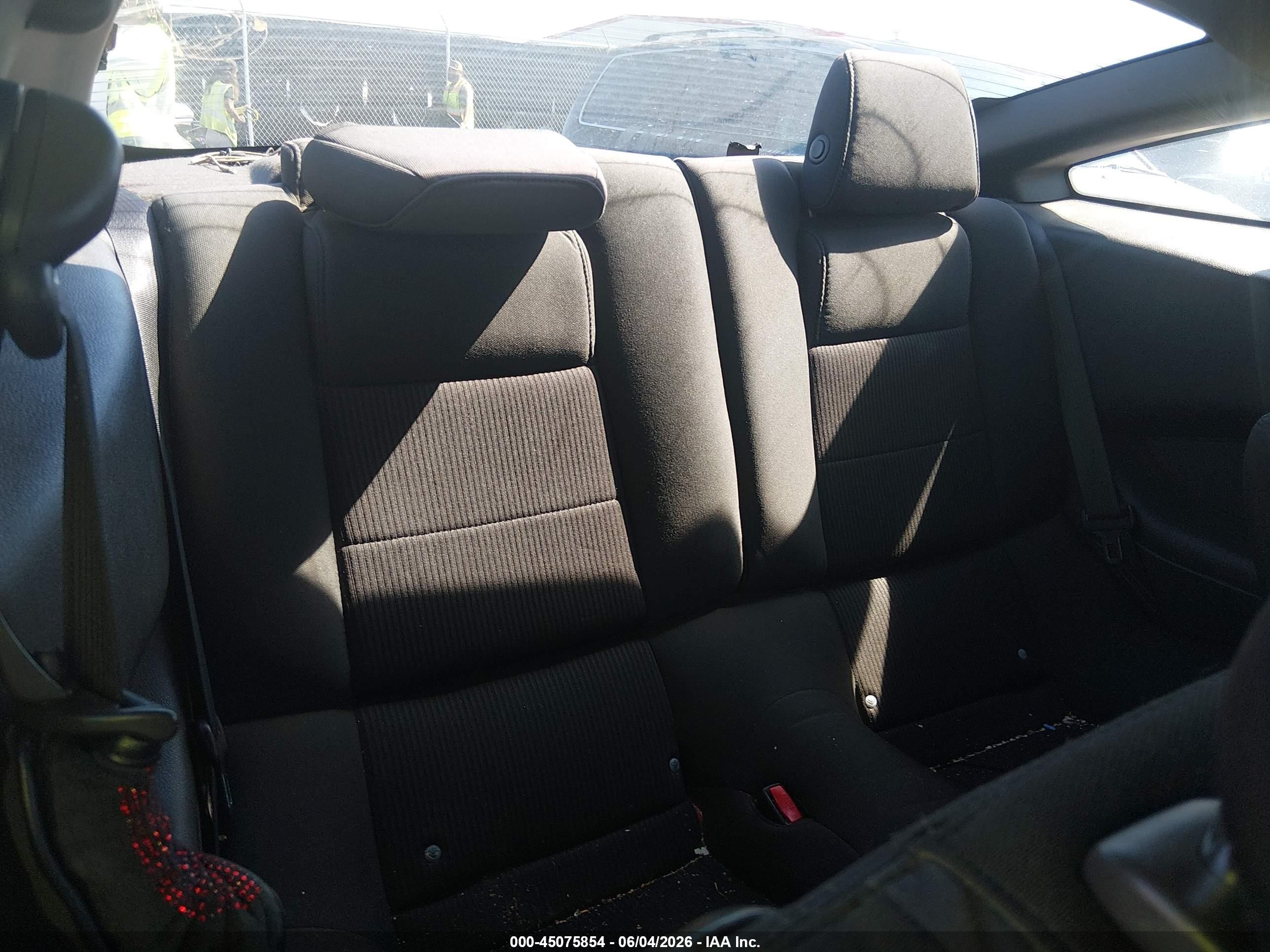 2014 Ford Mustang V6 Черный vin: 1ZVBP8AM4E5266259