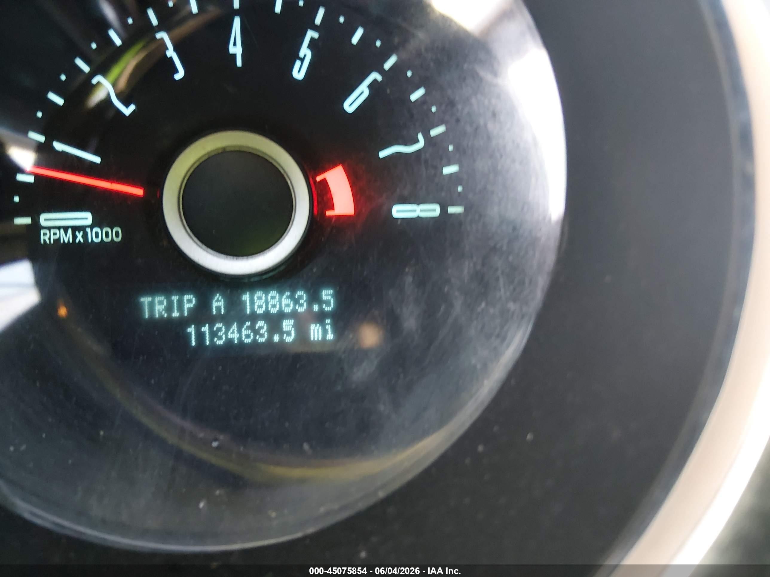 2014 Ford Mustang V6 Черный vin: 1ZVBP8AM4E5266259