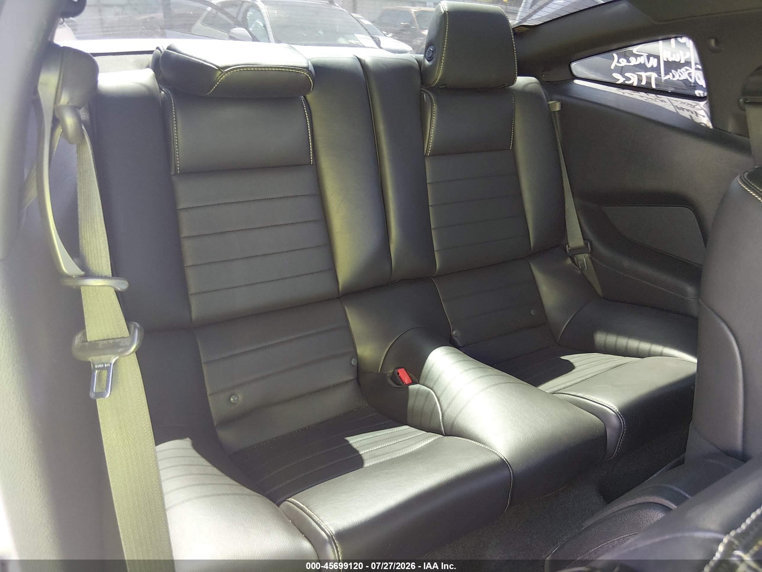 2014 Ford Mustang V6 Premium Silver vin: 1ZVBP8AM4E5321020
