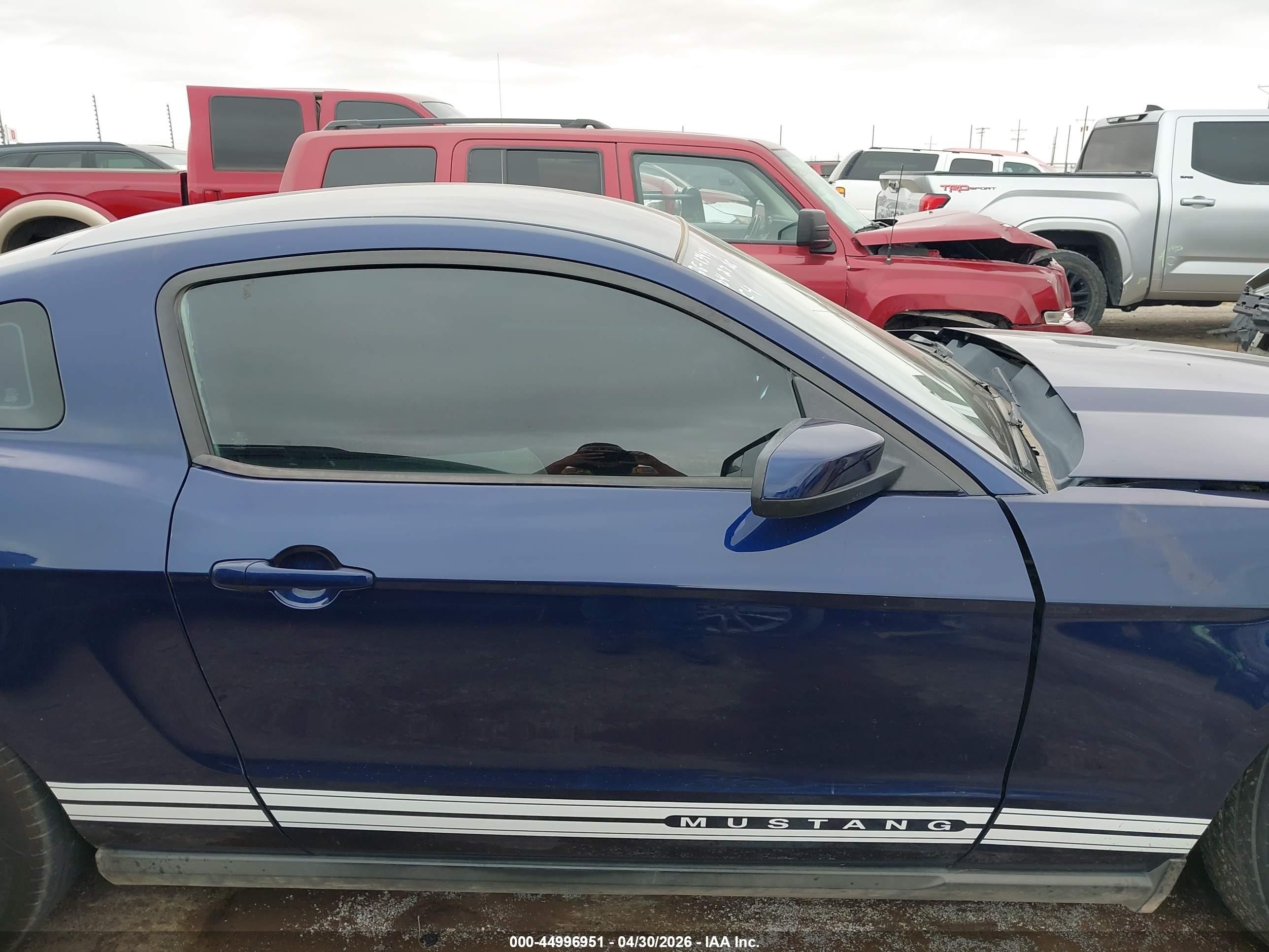 2011 Ford Mustang V6 Dark Blue vin: 1ZVBP8AM5B5134199