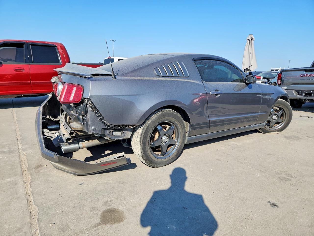 2011 Ford Mustang Black vin: 1ZVBP8AM5B5149916