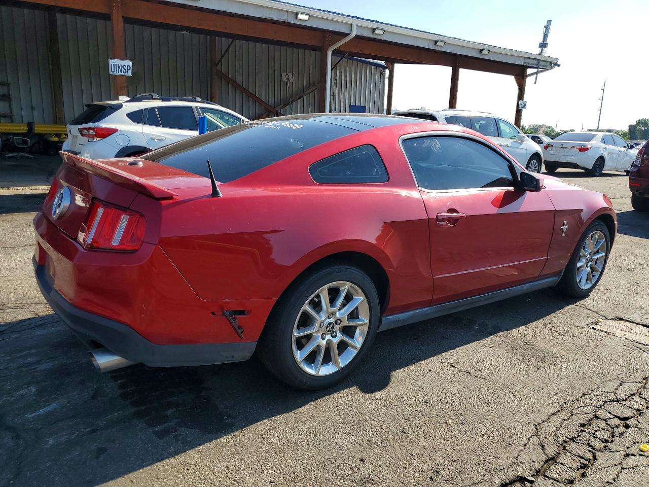 2011 Ford Mustang Maroon vin: 1ZVBP8AM5B5169115