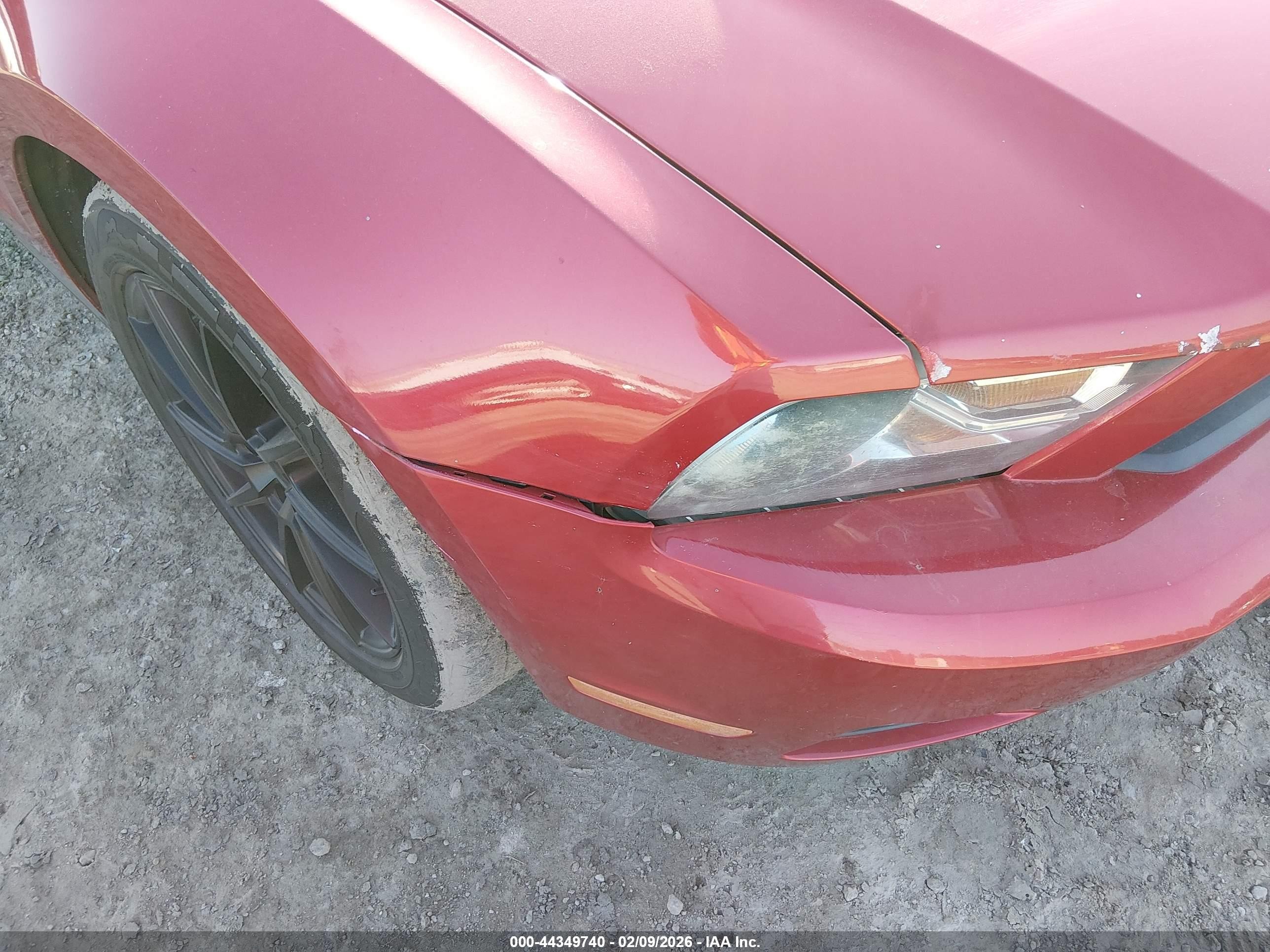 2012 Ford Mustang V6 Red vin: 1ZVBP8AM5C5222123