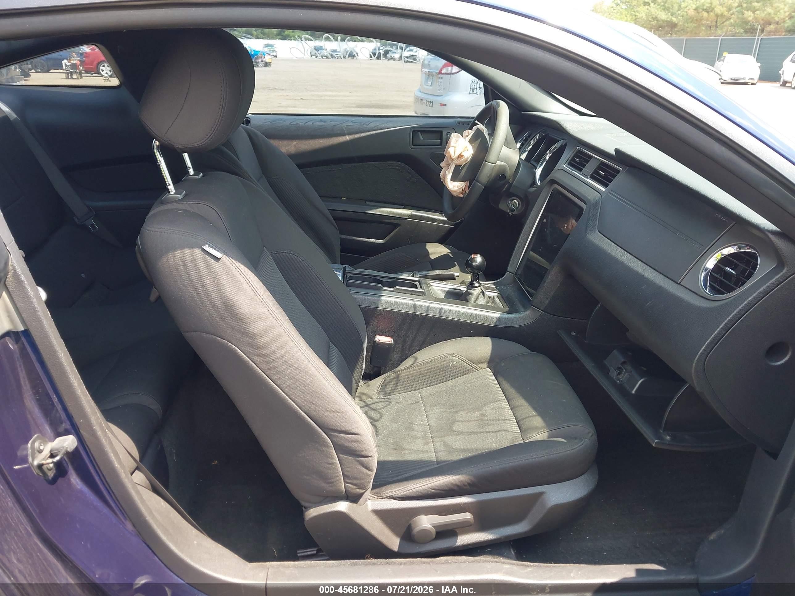 2012 Ford Mustang V6 Blue vin: 1ZVBP8AM5C5241416