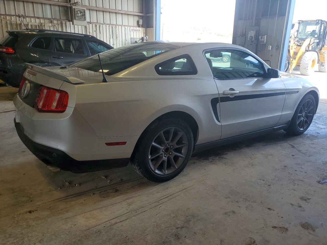2012 Ford Mustang Silver vin: 1ZVBP8AM5C5268860