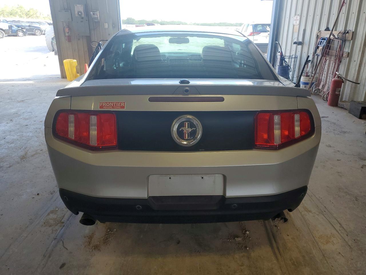 2012 Ford Mustang Silver vin: 1ZVBP8AM5C5268860