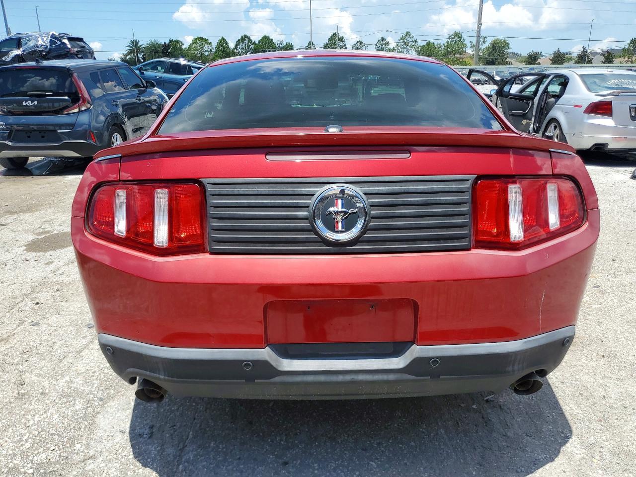 2012 Ford Mustang Burgundy vin: 1ZVBP8AM5C5274027