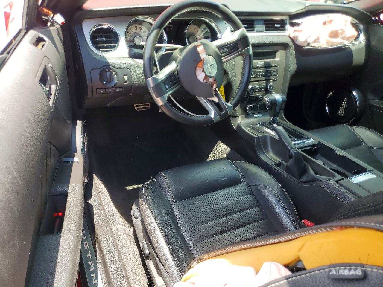 2012 Ford Mustang Burgundy vin: 1ZVBP8AM5C5274027