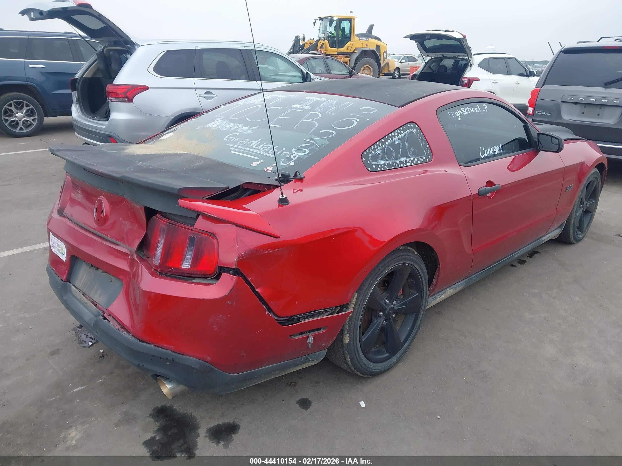 2012 Ford Mustang V6 Red vin: 1ZVBP8AM5C5274657