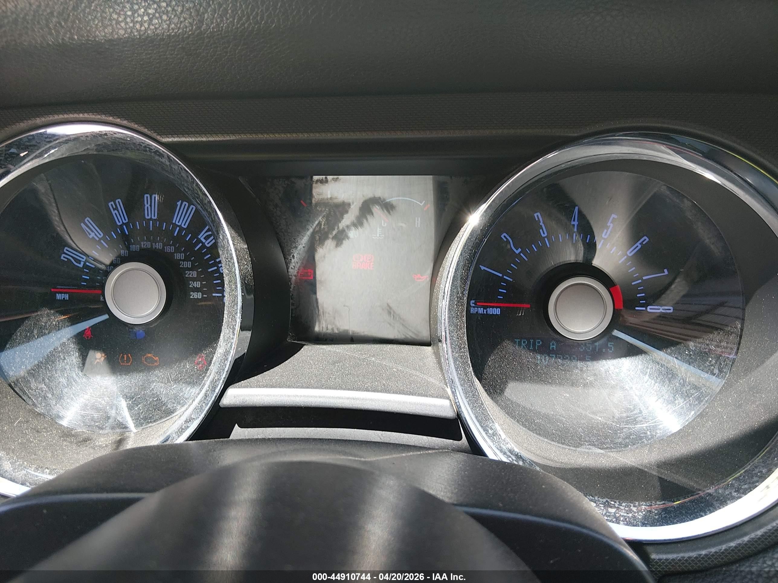 2012 Ford Mustang   Silver vin: 1ZVBP8AM5C5288395