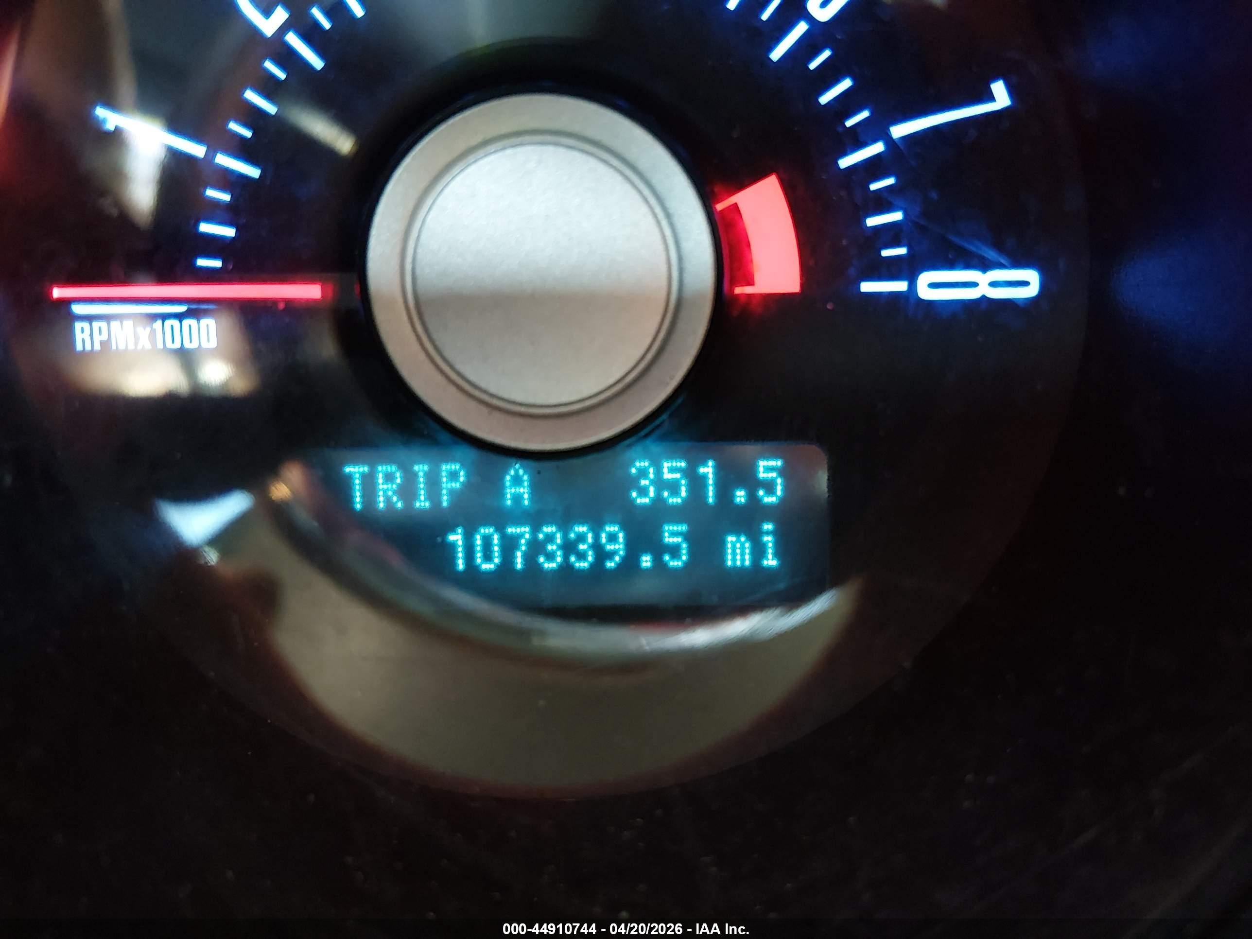 2012 Ford Mustang   Silver vin: 1ZVBP8AM5C5288395