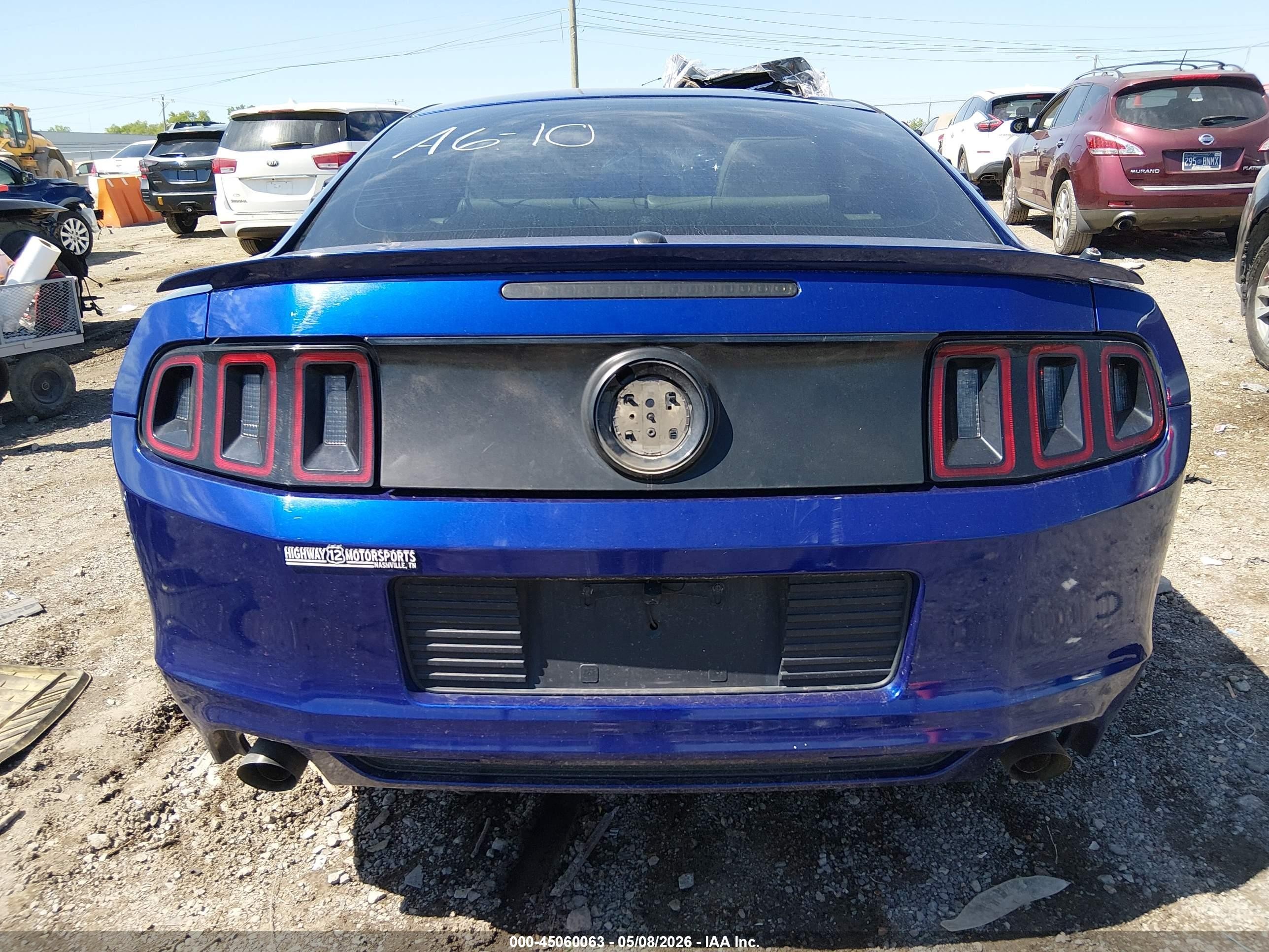 2013 Ford Mustang V6 Premium Синий vin: 1ZVBP8AM5D5215058