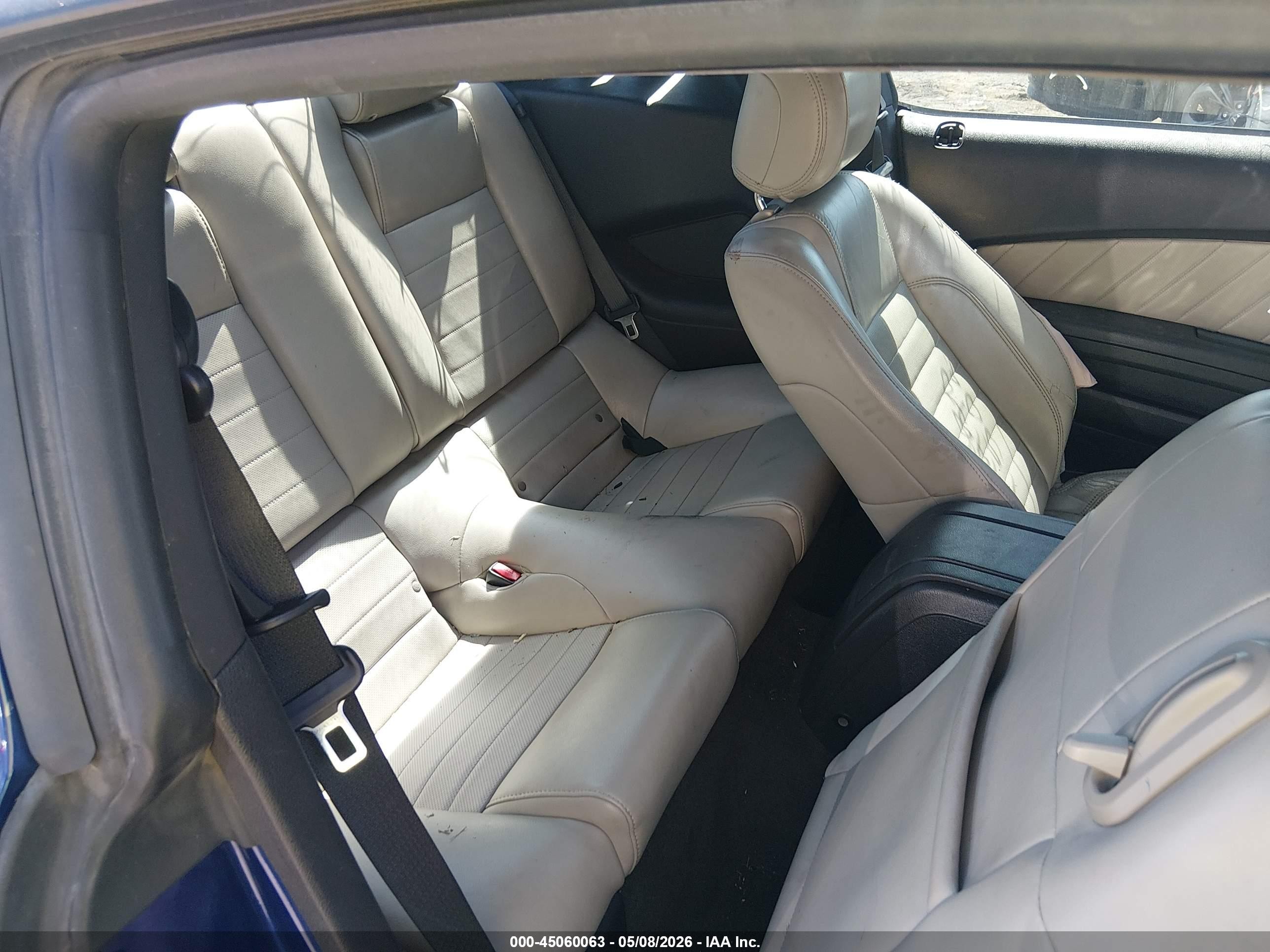 2013 Ford Mustang V6 Premium Синий vin: 1ZVBP8AM5D5215058
