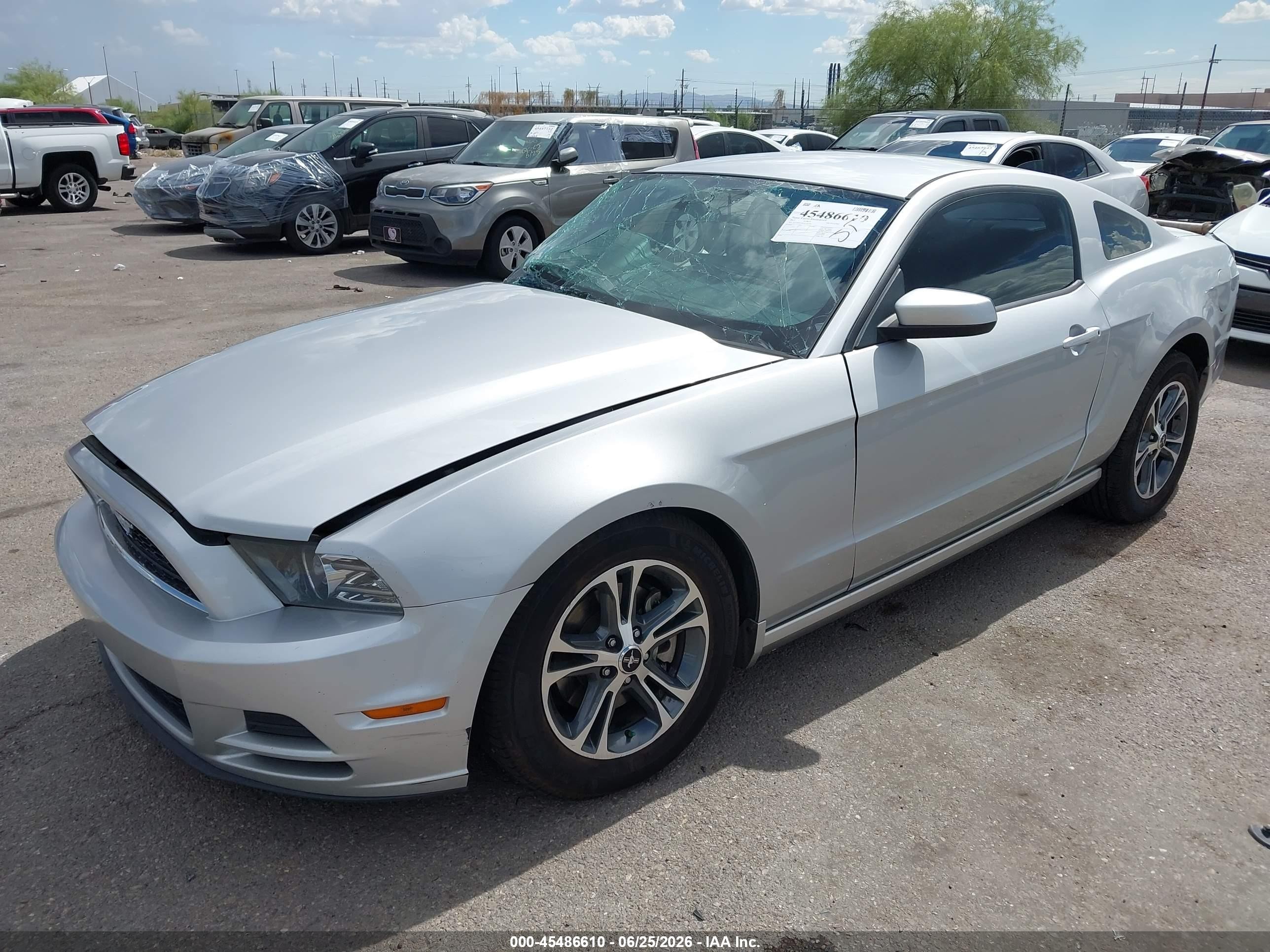 2013 Ford Mustang V6/v6 Premium Silver vin: 1ZVBP8AM5D5262591
