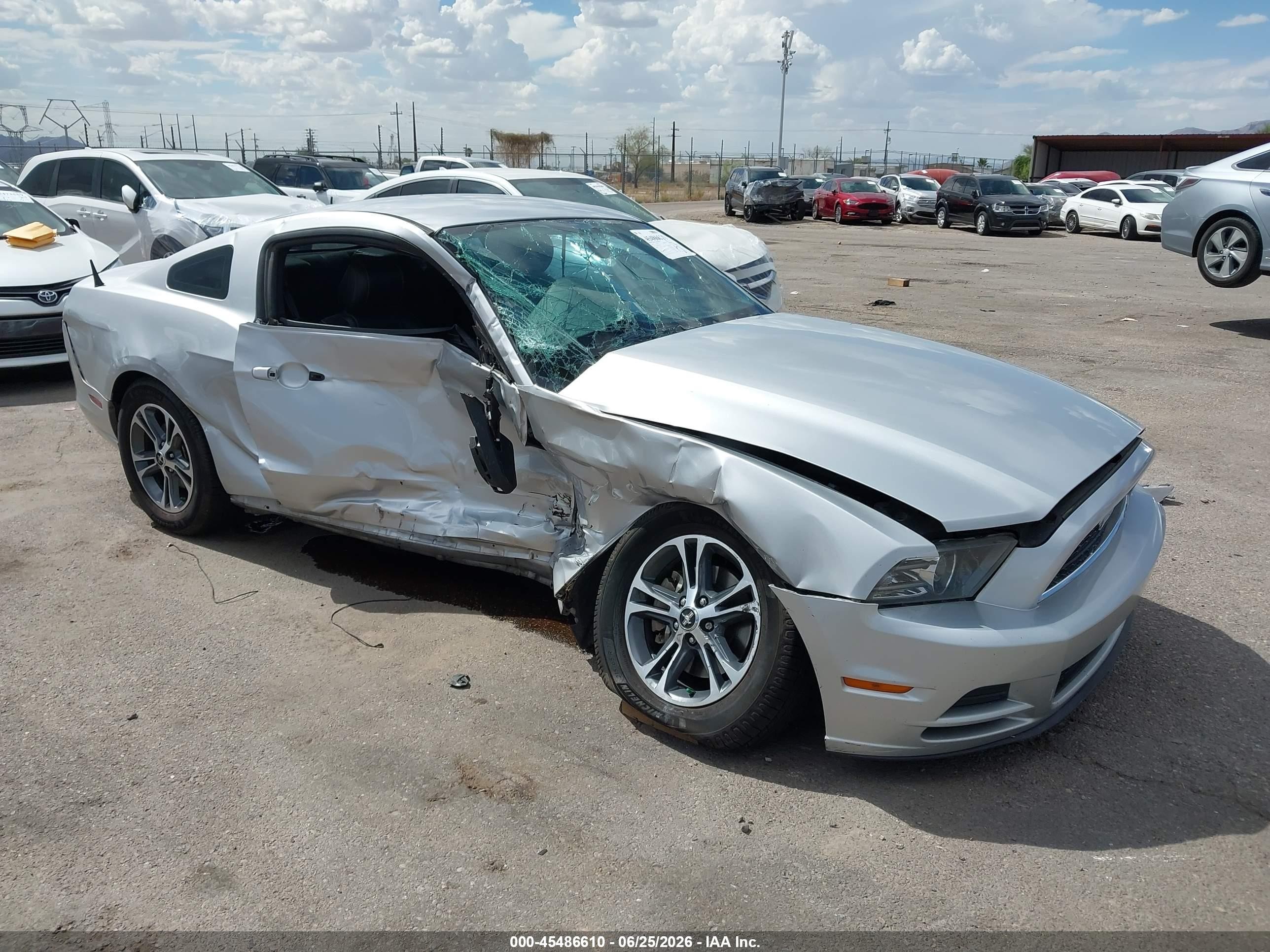 2013 Ford Mustang V6/v6 Premium Silver vin: 1ZVBP8AM5D5262591