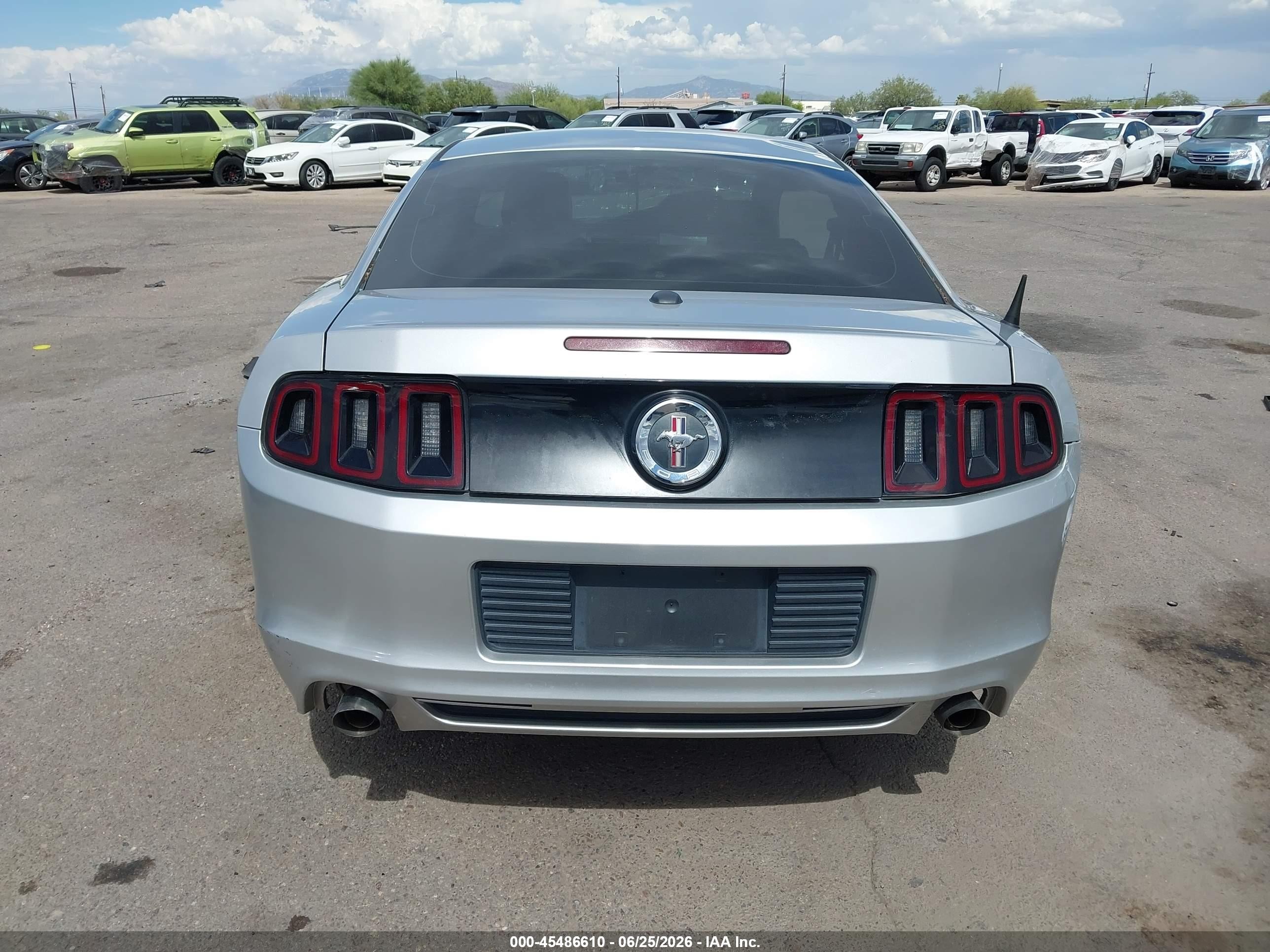 2013 Ford Mustang V6/v6 Premium Silver vin: 1ZVBP8AM5D5262591